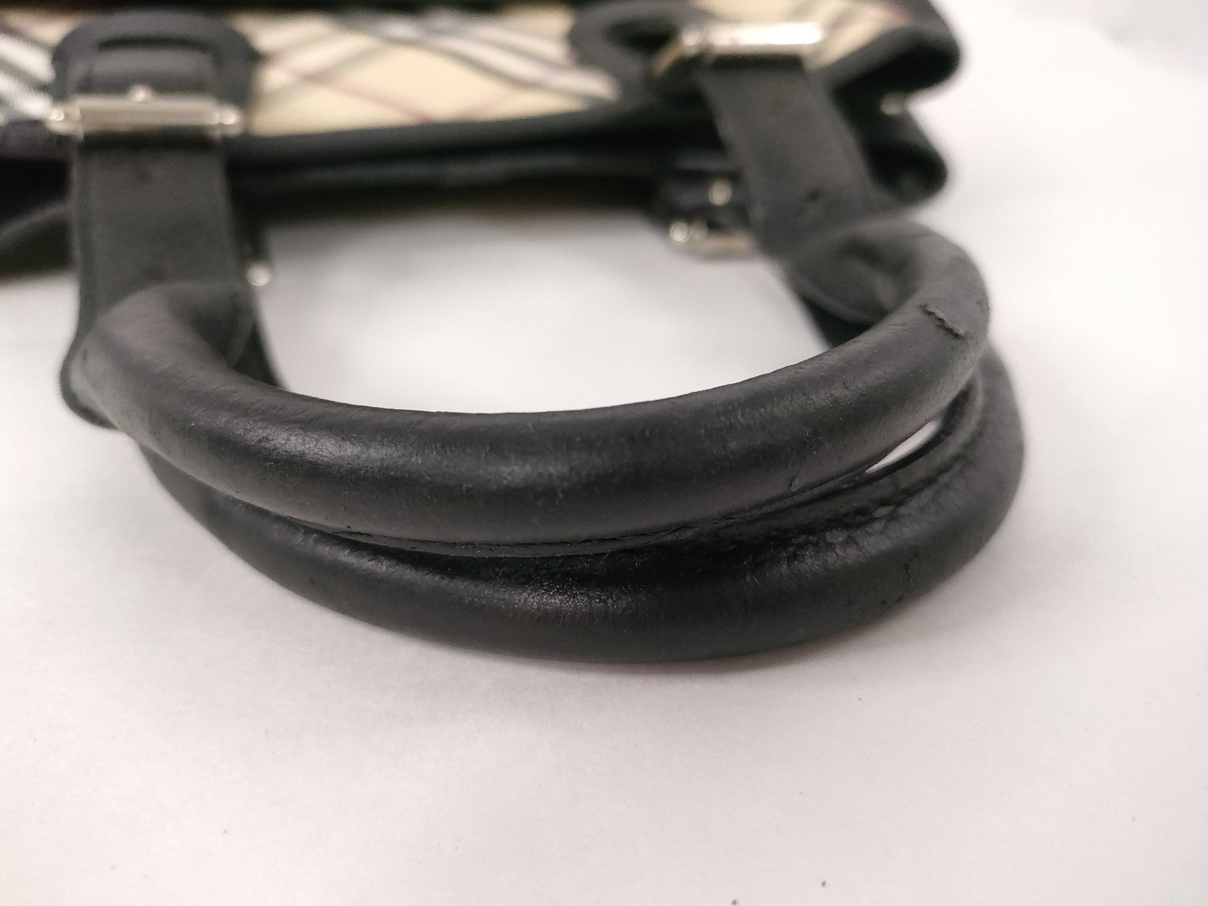 handbag — view 4
