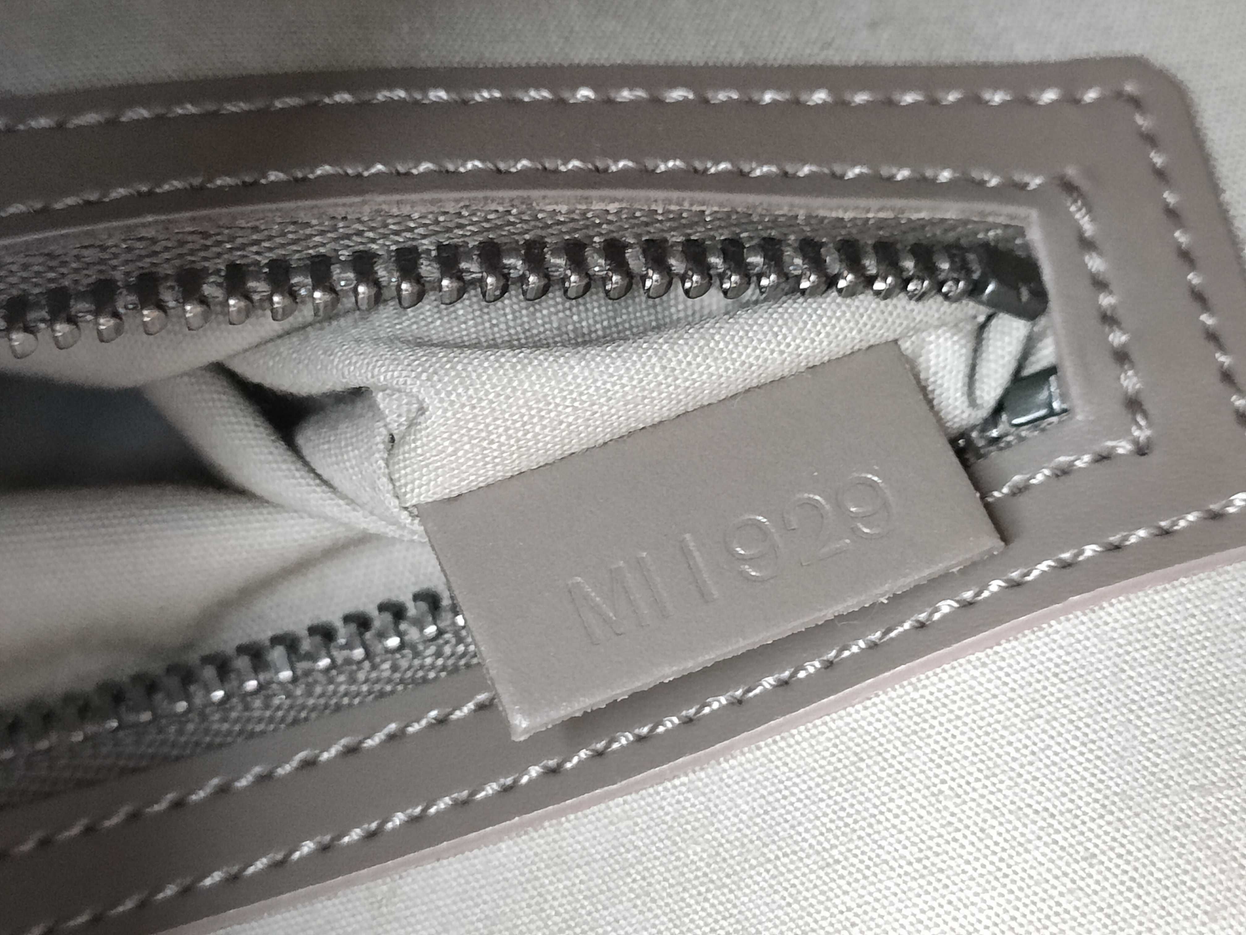 Epi Saint-Tropez Lilac Shoulder Bag M5246B M1929 — view 13
