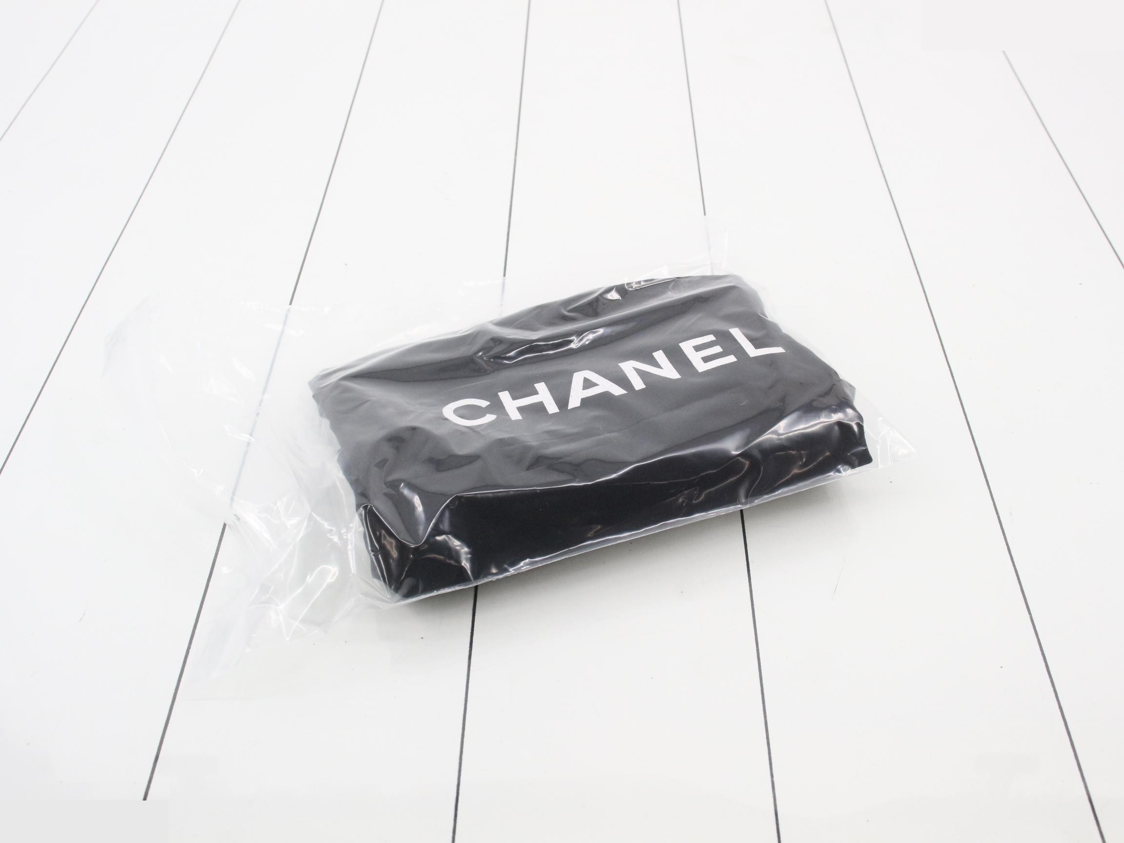 2.55 Leather Double Flap Double Chain Shoulder Bag — view 7