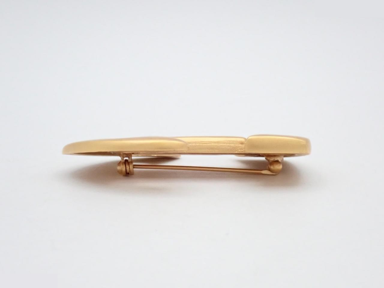 brooch, gold — view 3