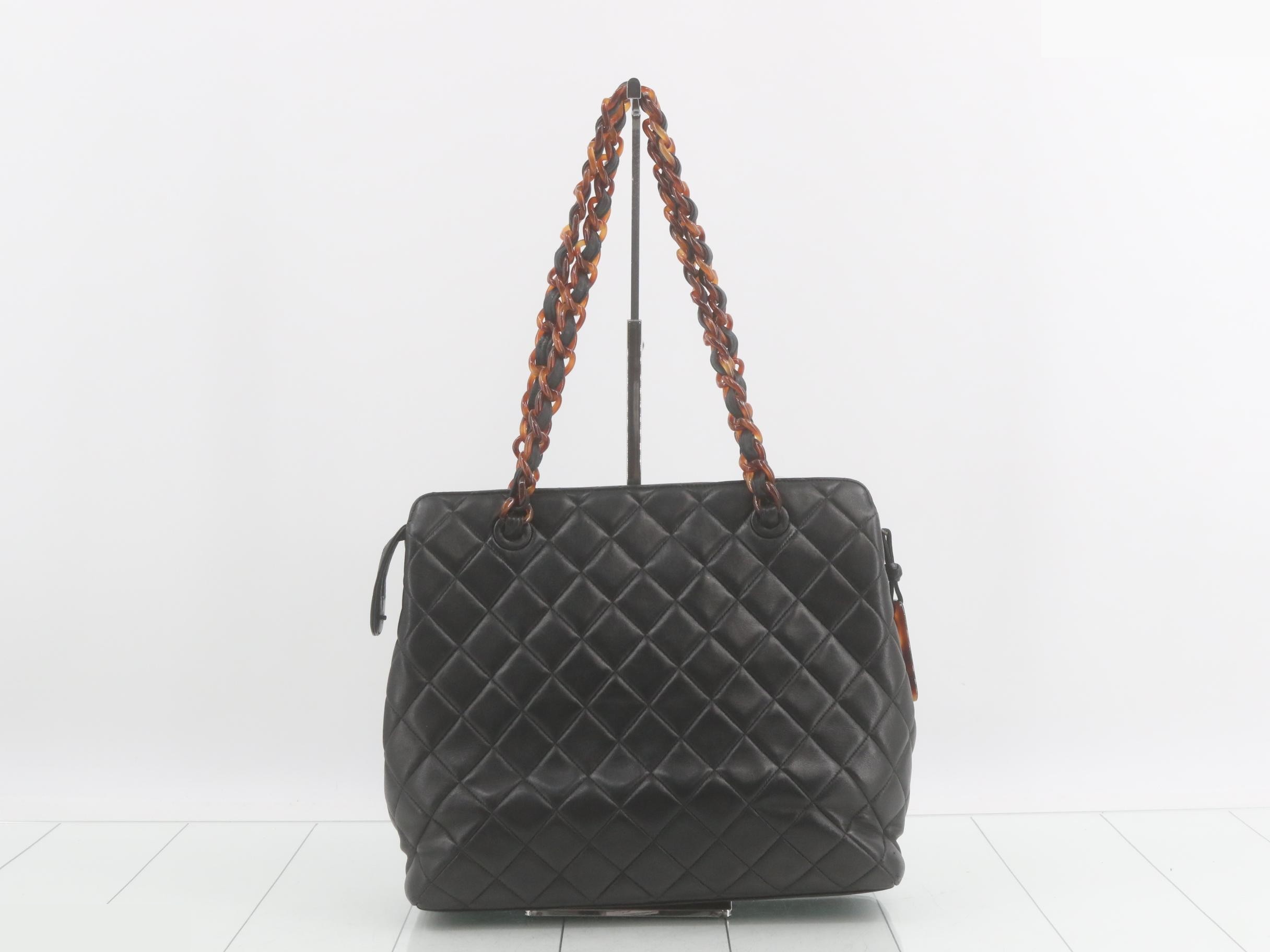 Matelassé tortoiseshell shoulder bag — view 2