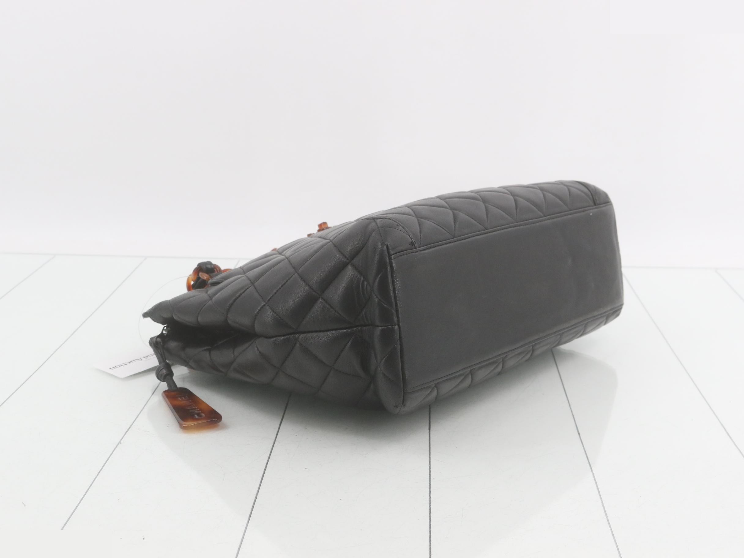 Matelassé tortoiseshell shoulder bag — view 5