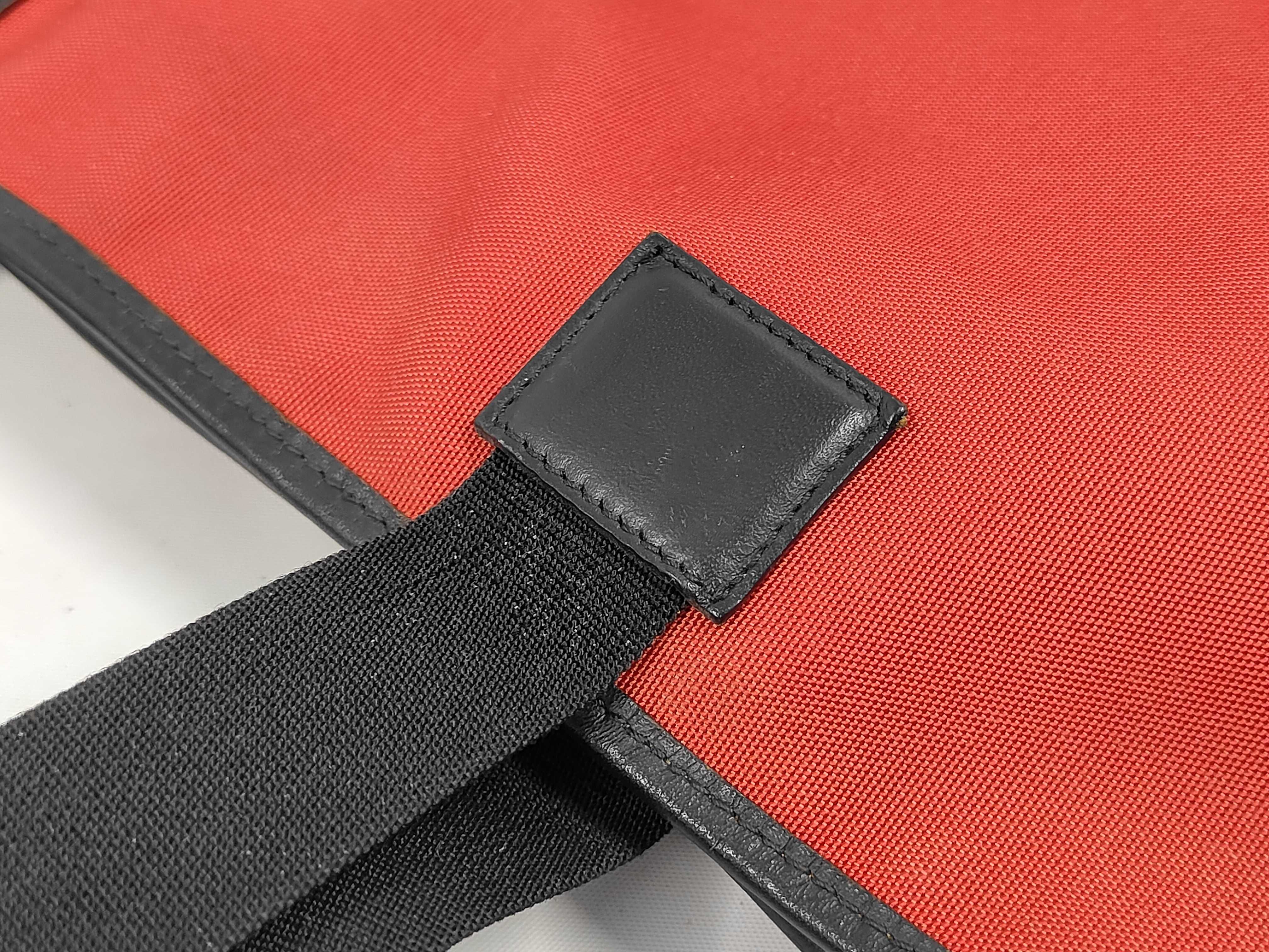 canvas and leather tote bag in black and red with a front pocket. (Item No. 019, No. 0426, No. 2404) — view 6