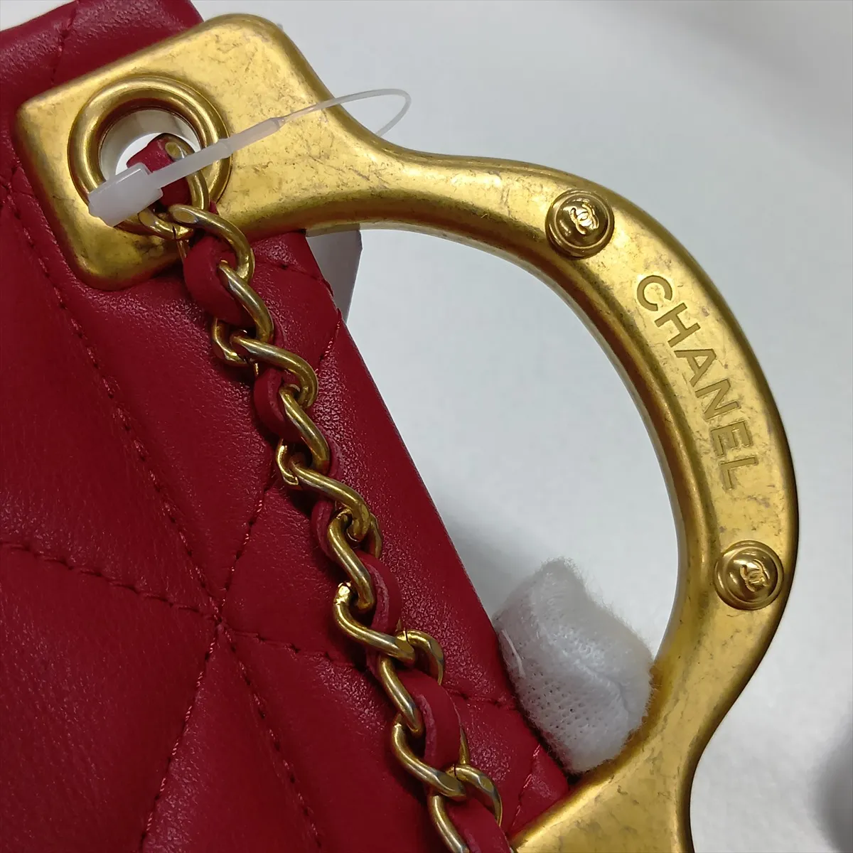 Matelassé Lambskin 2-Way Handbag, Red with Gold Hardware, Item Number 31487397 (Serial Number 31) — view 13