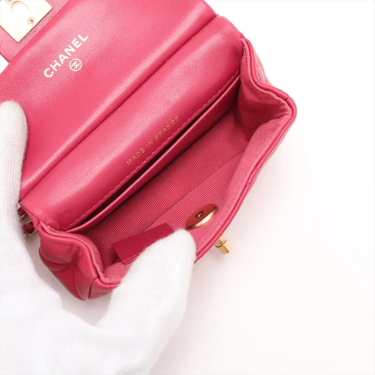 Matelassé Lambskin 2-Way Handbag, Red with Gold Hardware, Item Number 31487397 (Serial Number 31) — view 8