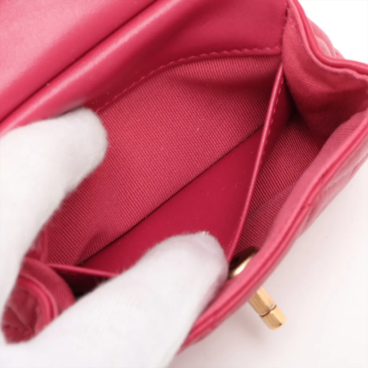 Matelassé Lambskin 2-Way Handbag, Red with Gold Hardware, Item Number 31487397 (Serial Number 31) — view 9