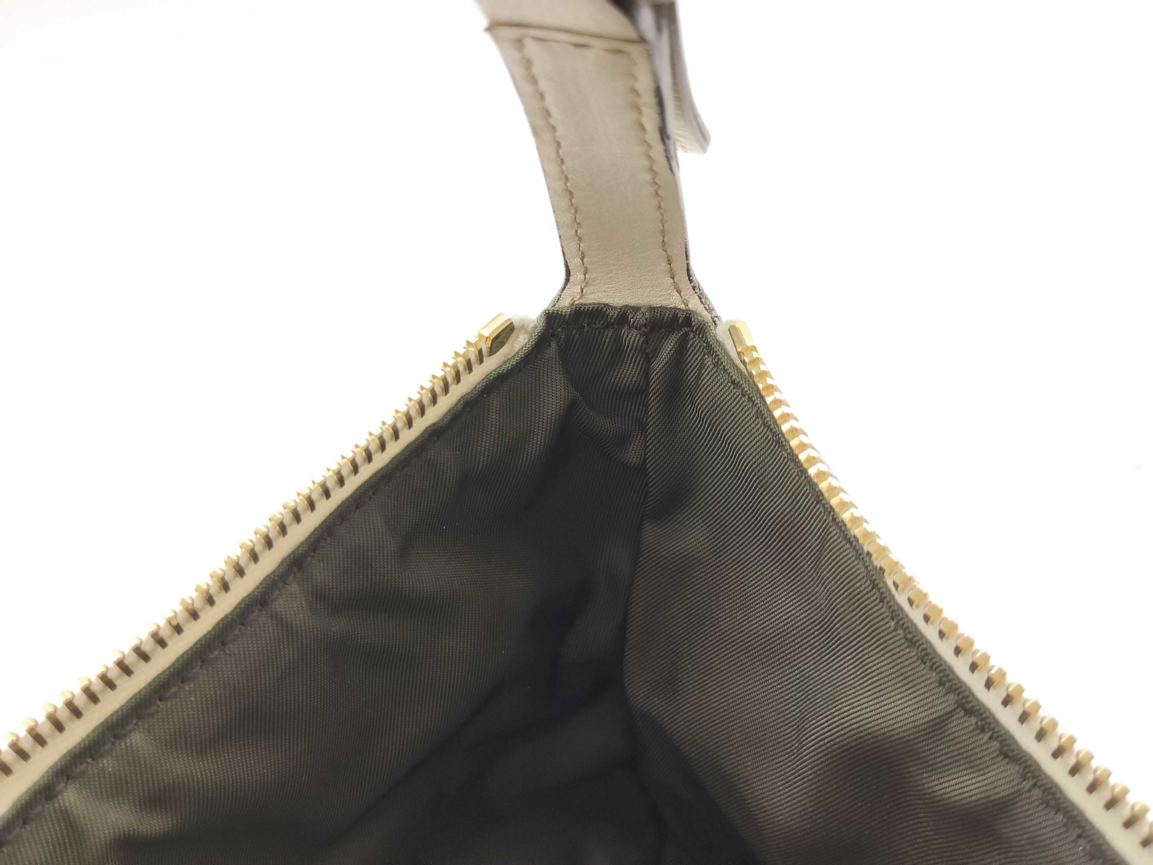 GG Canvas Hand Pouch, Beige — view 13