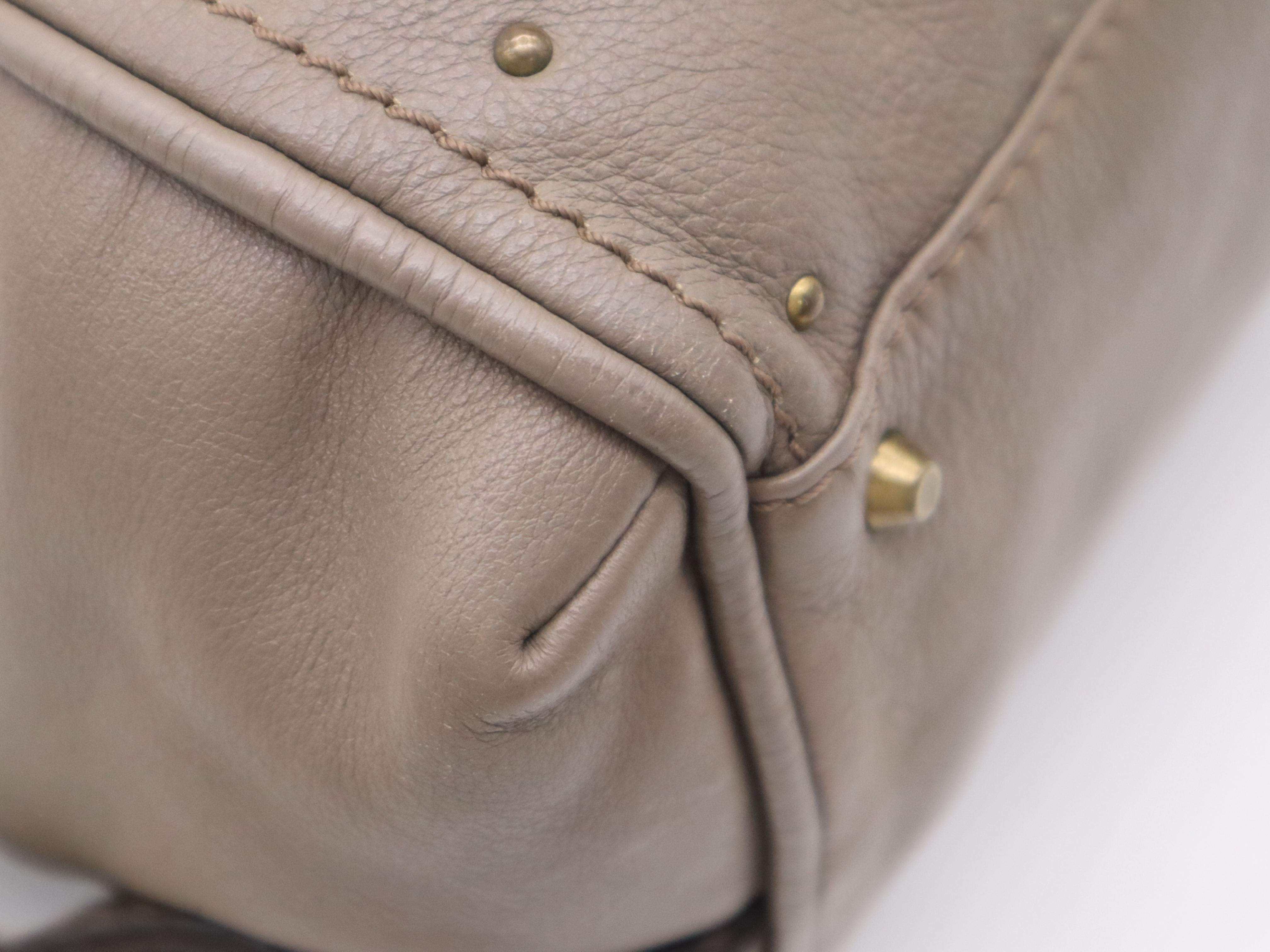 Leather Paddington Handbag, Brown, Gold Hardware, with Padlock and Key — view 10