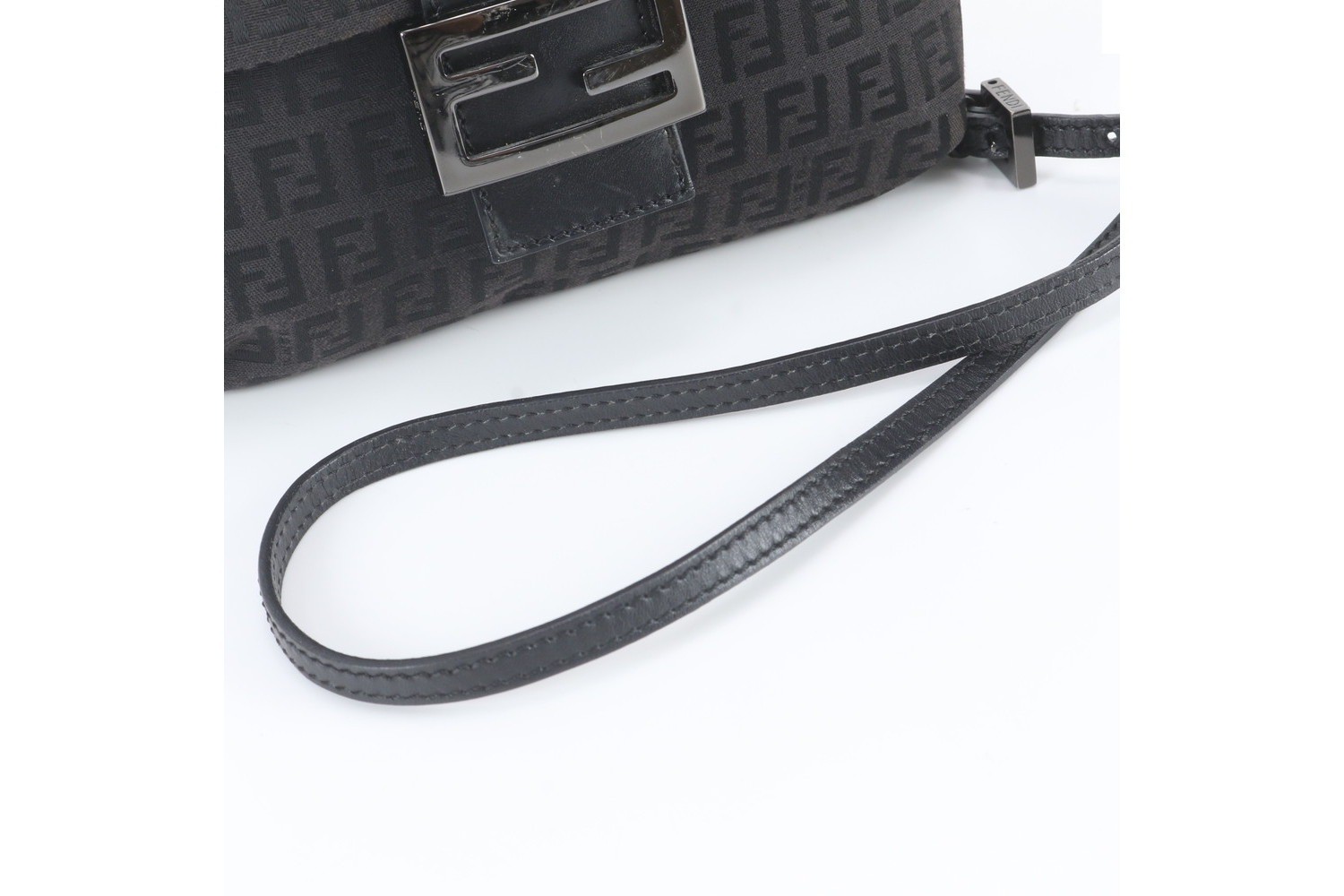 Zucchino 8BT075 Leather Shoulder Bag (Crossbody) — view 2