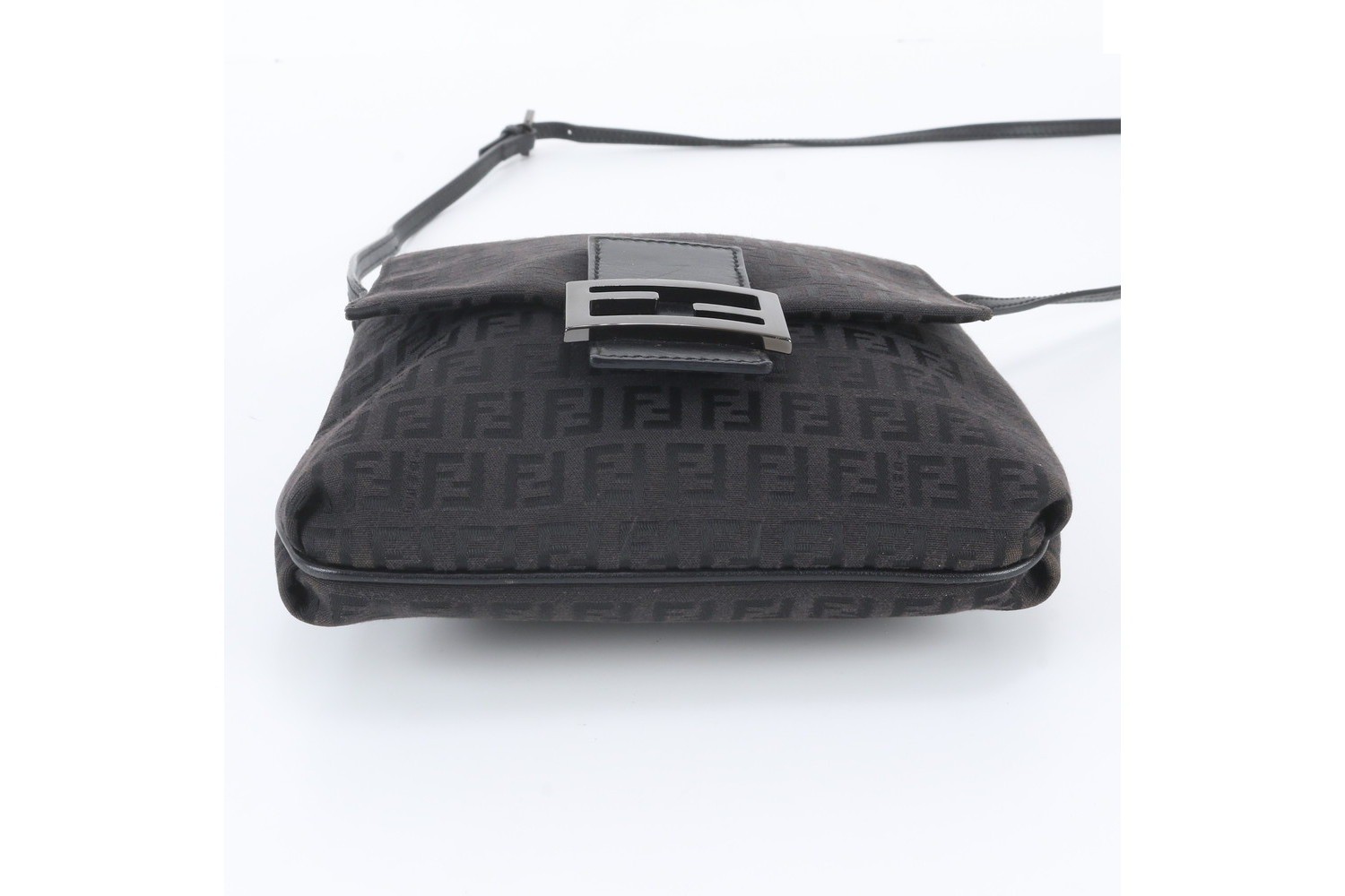 Zucchino 8BT075 Leather Shoulder Bag (Crossbody) — view 5