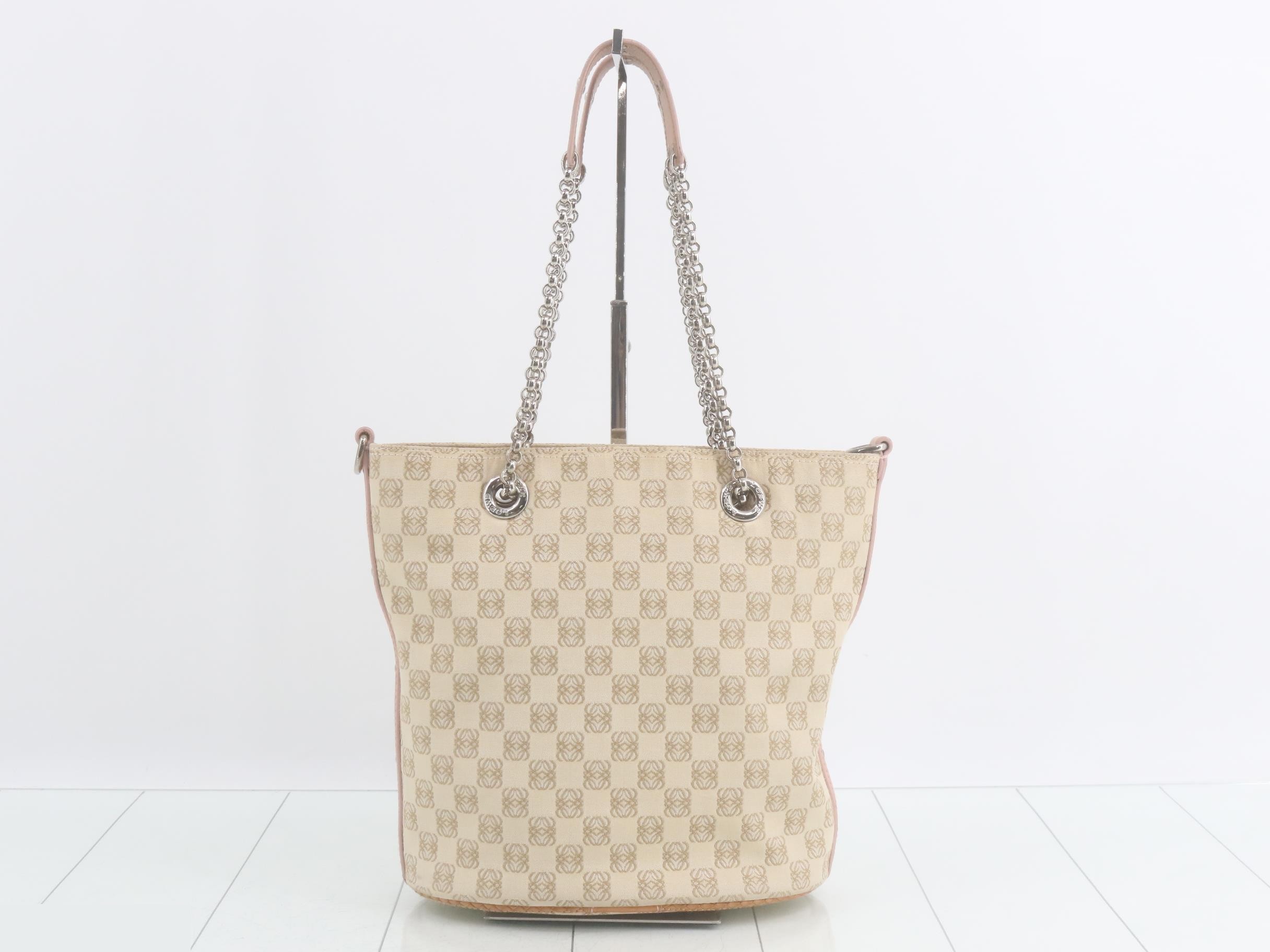 Other lines: Bags, Chain Shoulder Bags, Anagram — view 2