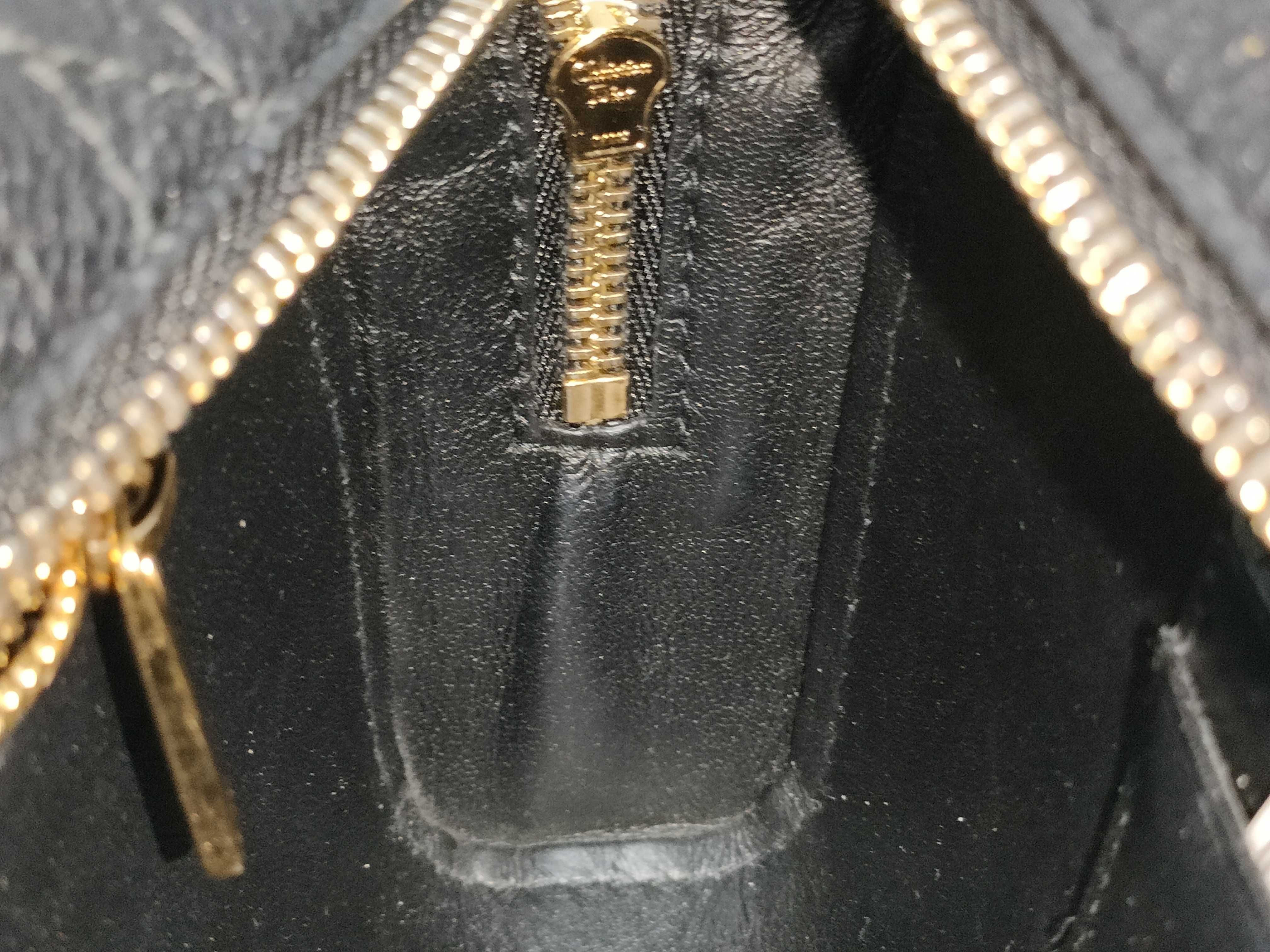 Calo Cannage Shoulder Bag — view 9