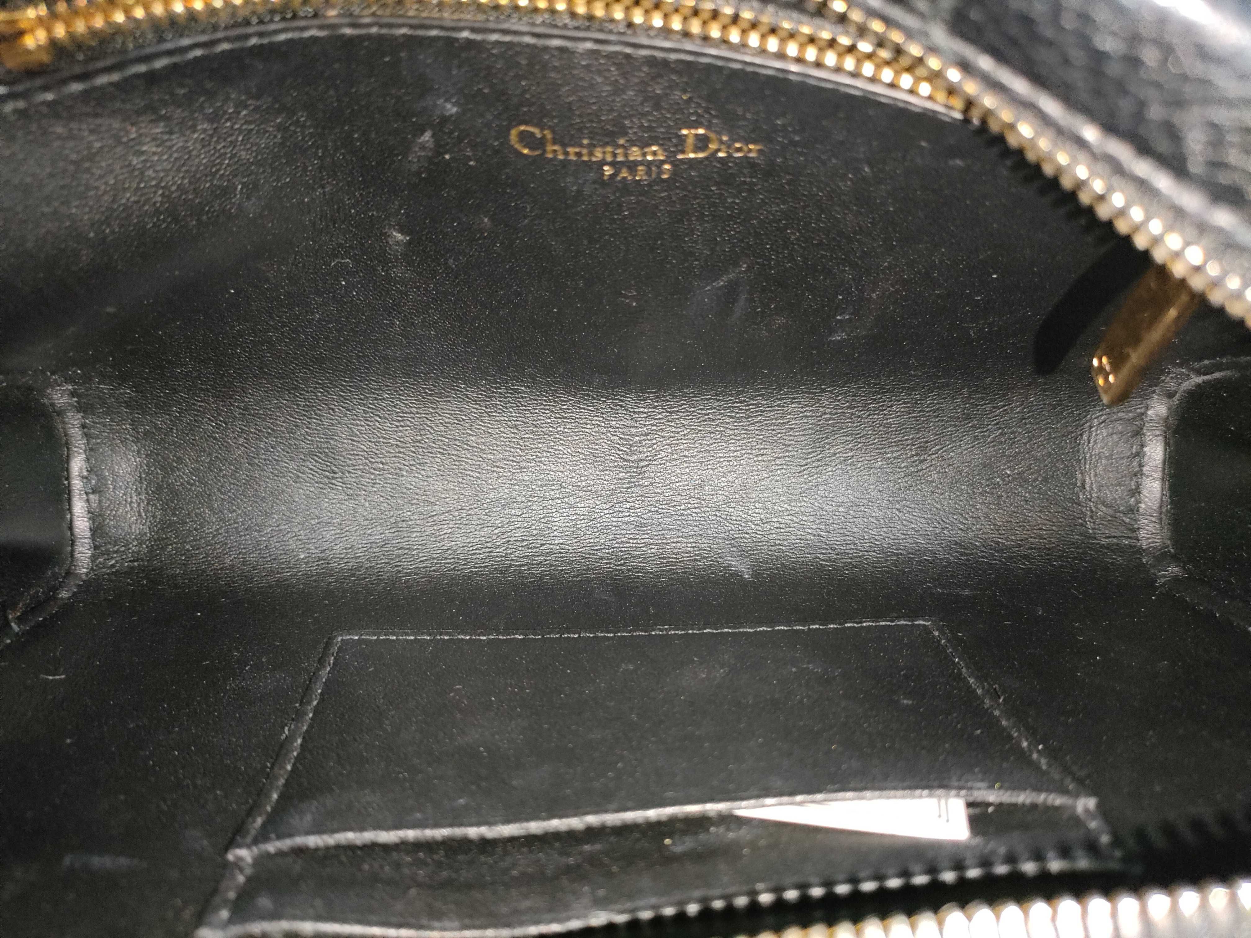 Calo Cannage Shoulder Bag — view 10