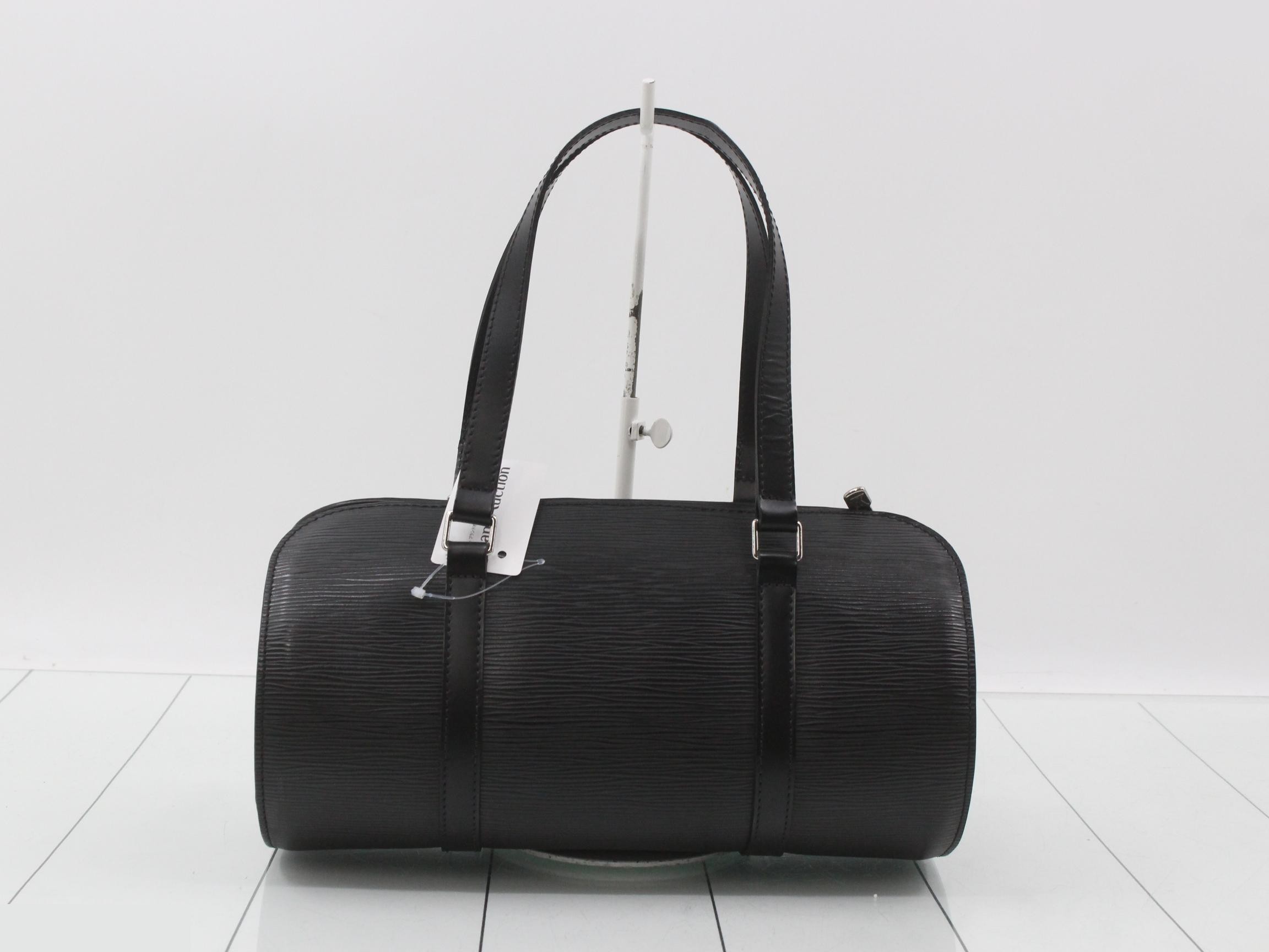 M52862 Soufflot with pouch — view 2