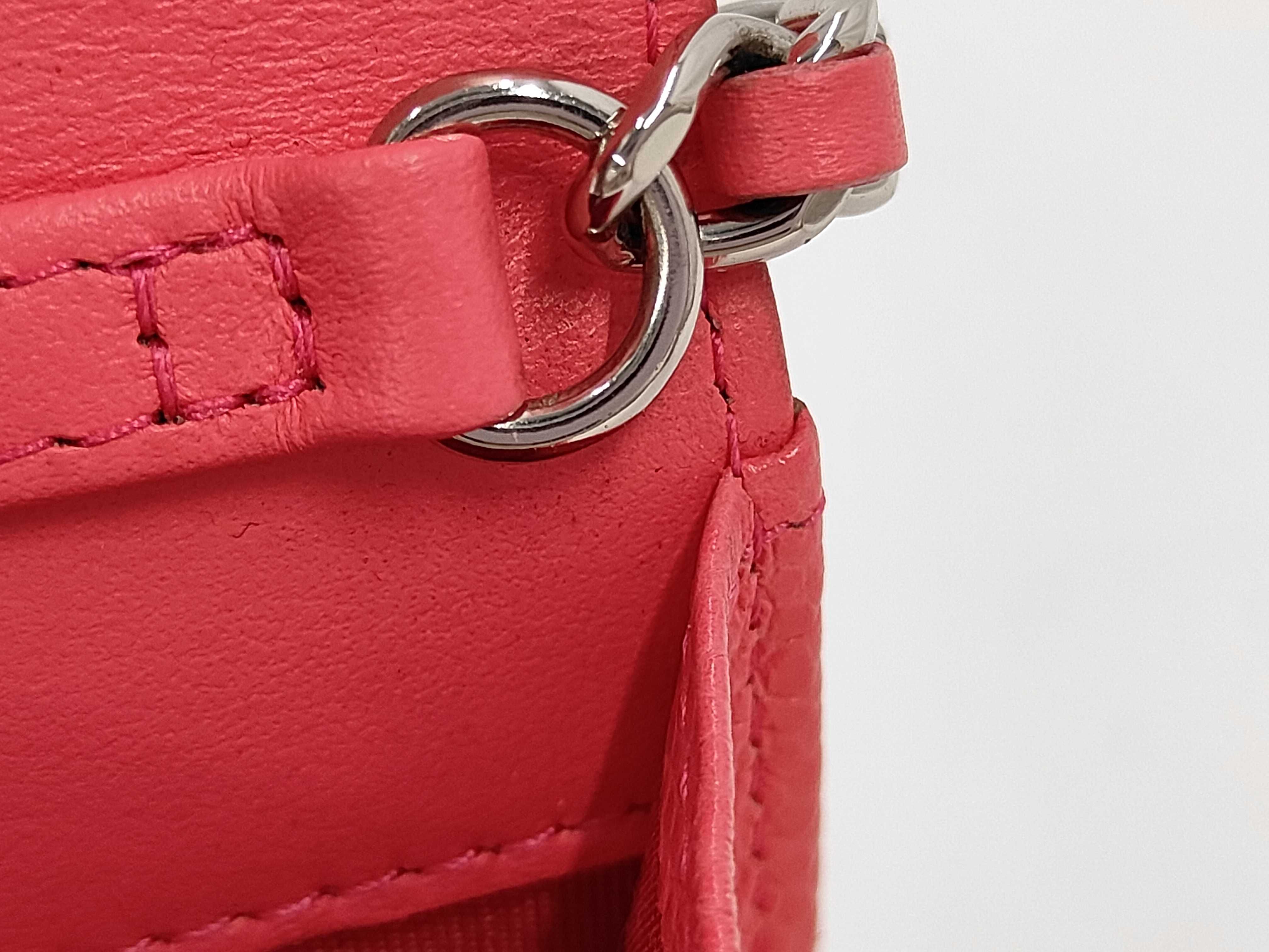 Chain Shoulder Bag — view 10