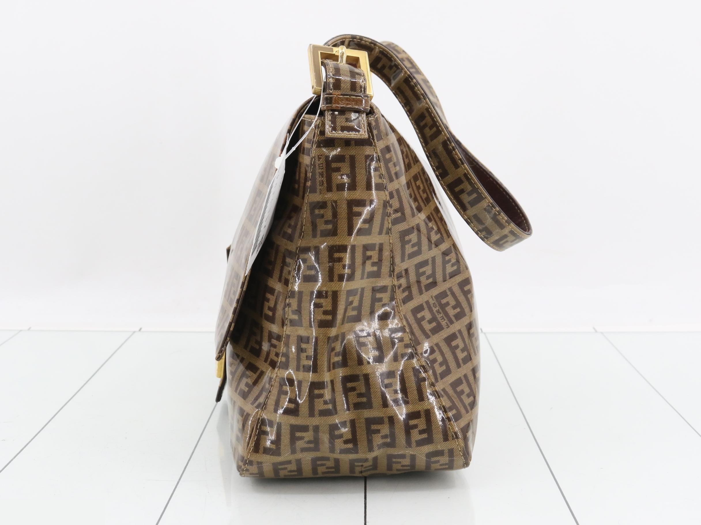 ZUCCA Mamma Bucket Shoulder Bag — view 3
