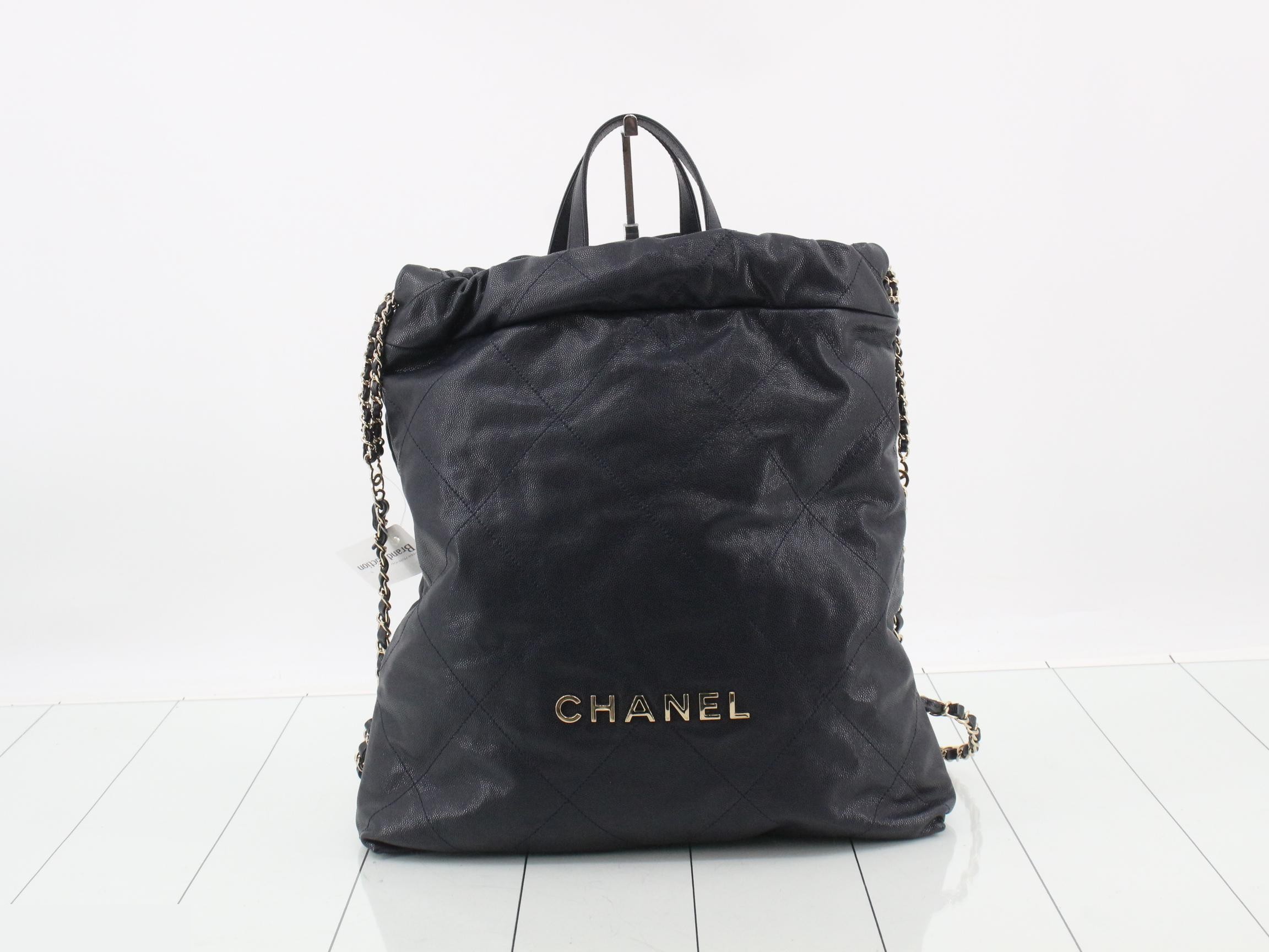 Caviar skin handbag, chain backpack, 2-way, plate