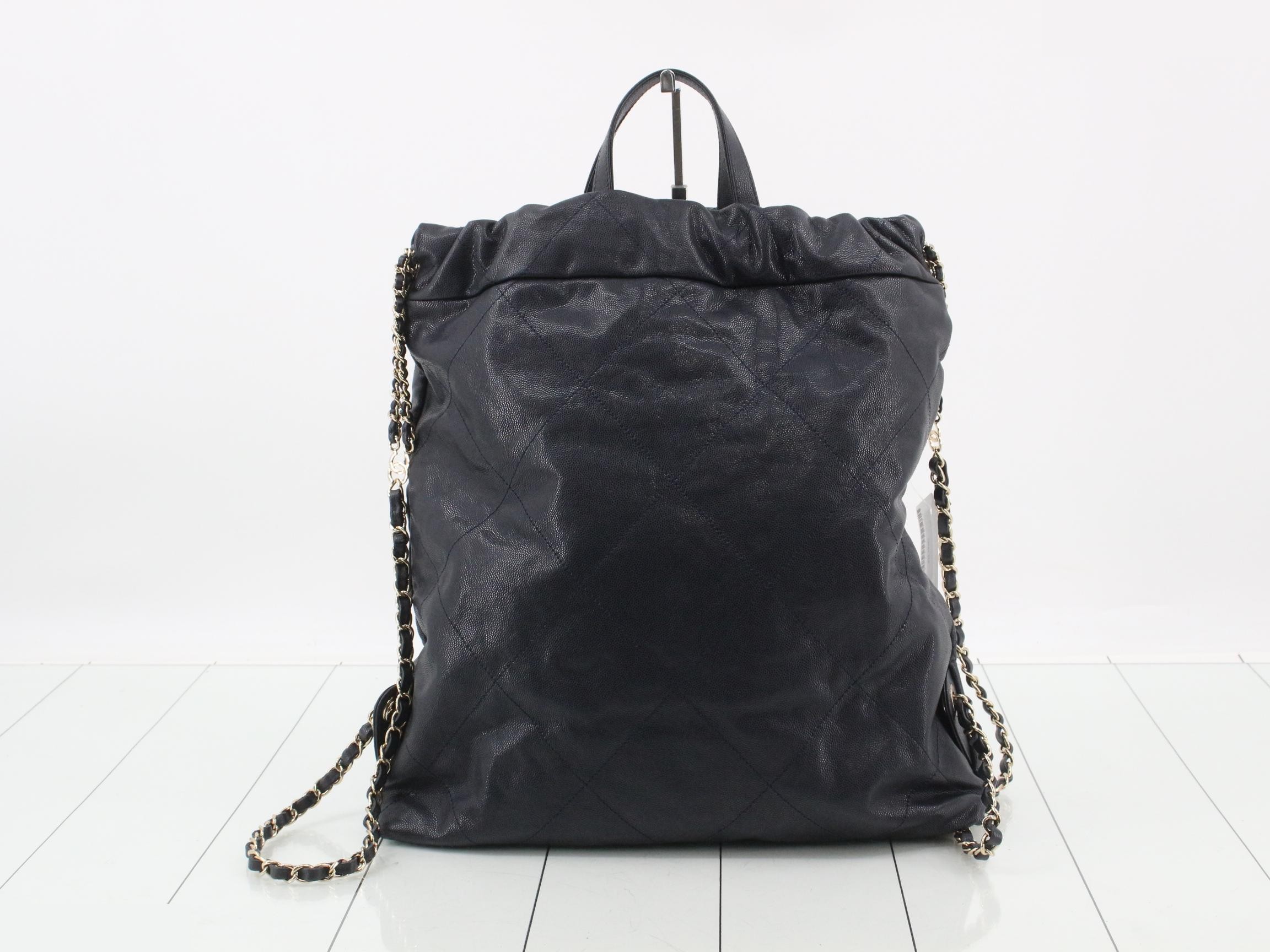 Caviar skin handbag, chain backpack, 2-way, plate — view 2