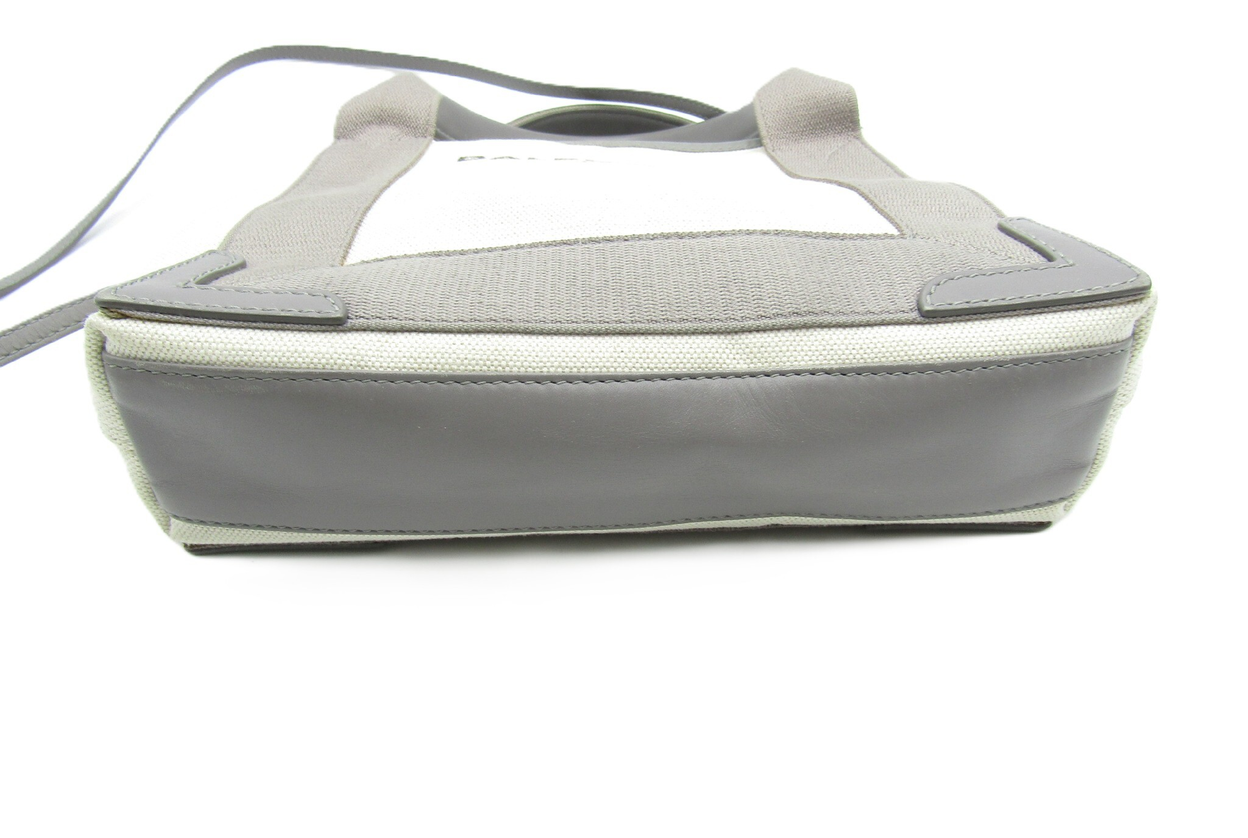 Navy Cabas XS 390346 Natural/Gray Silver Hardware Handbag — view 4