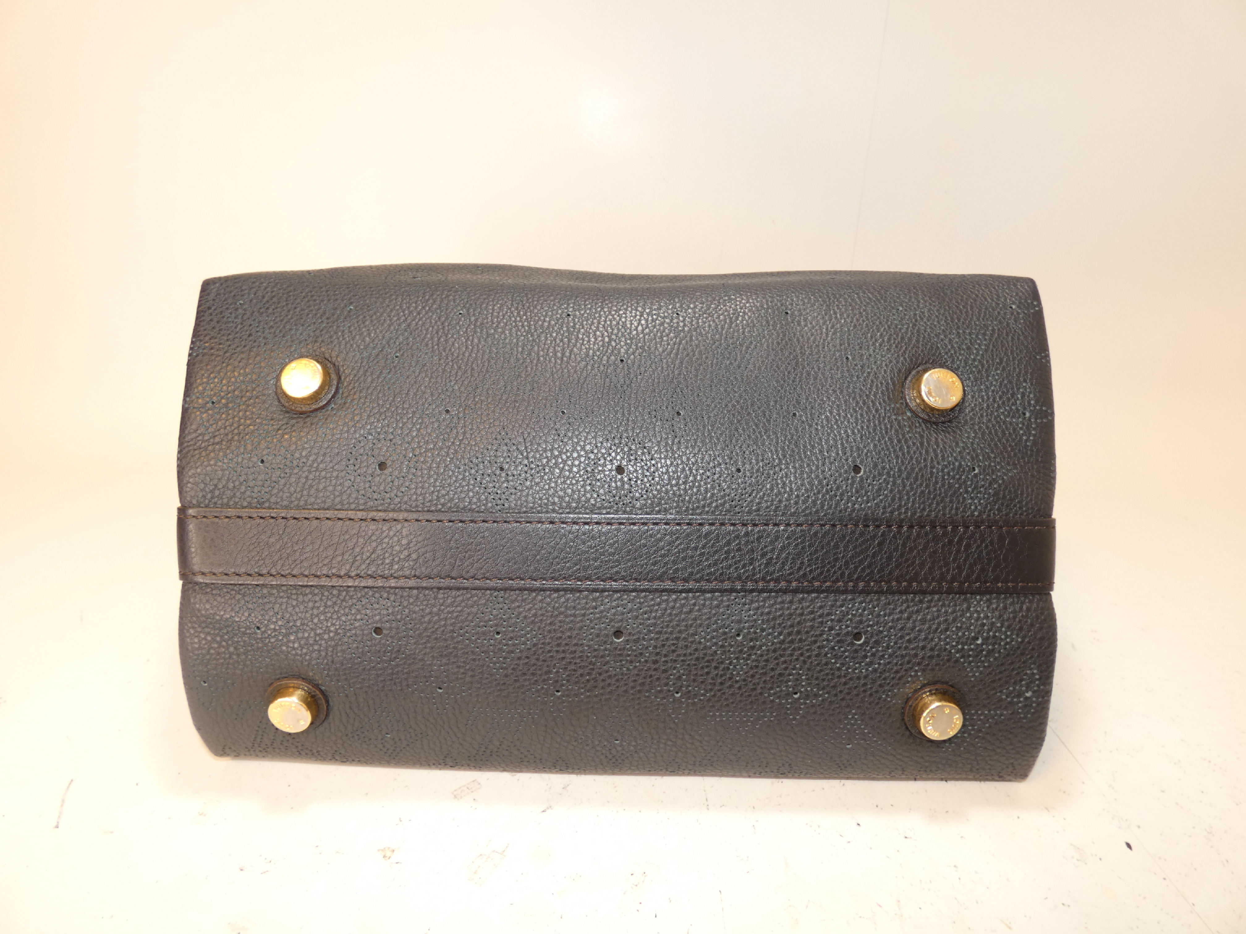 Mahina Seals PM Noir Tote Handbag — view 4