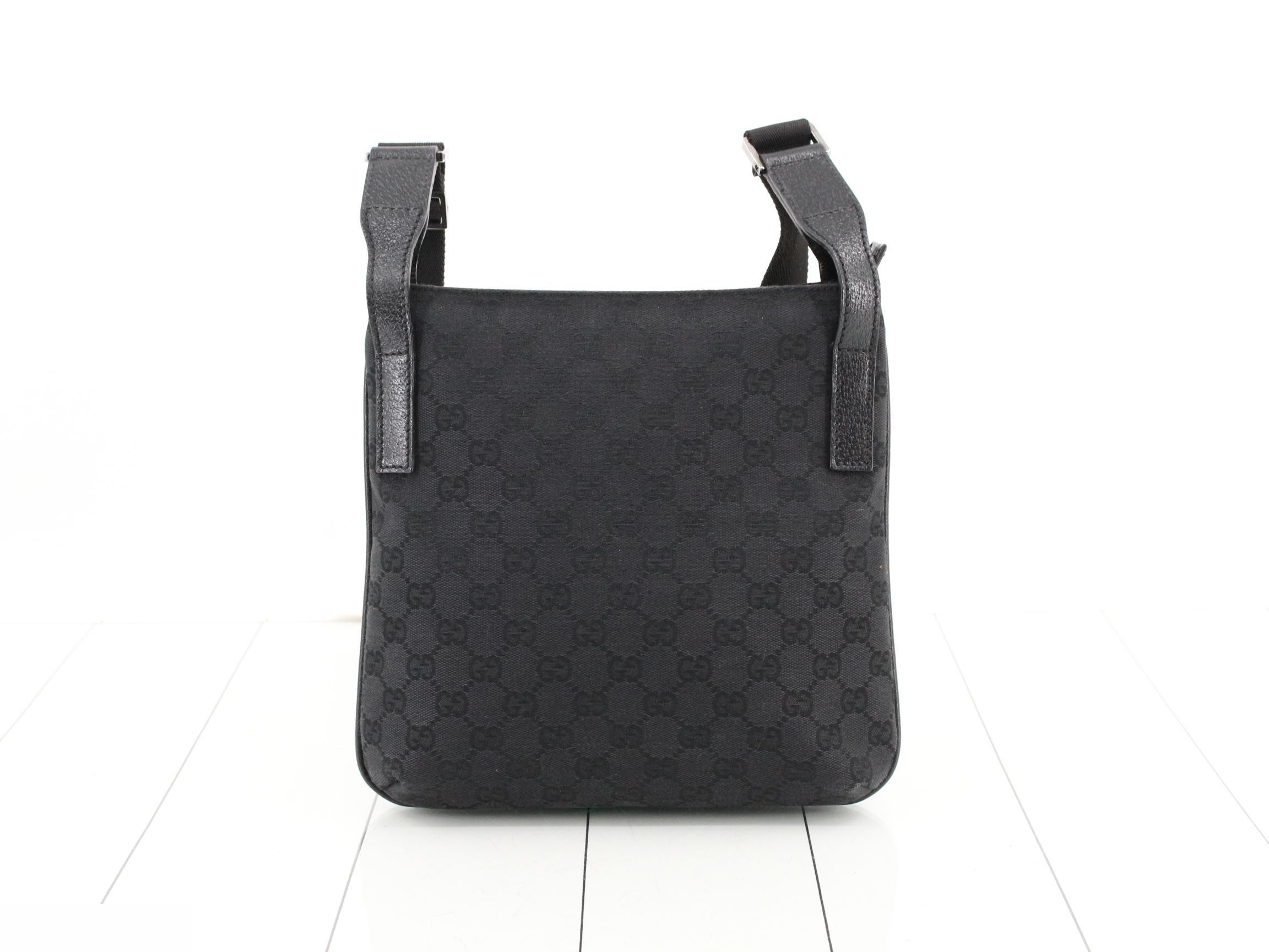 GG Canvas (Bag) - Shoulder Bag — view 2