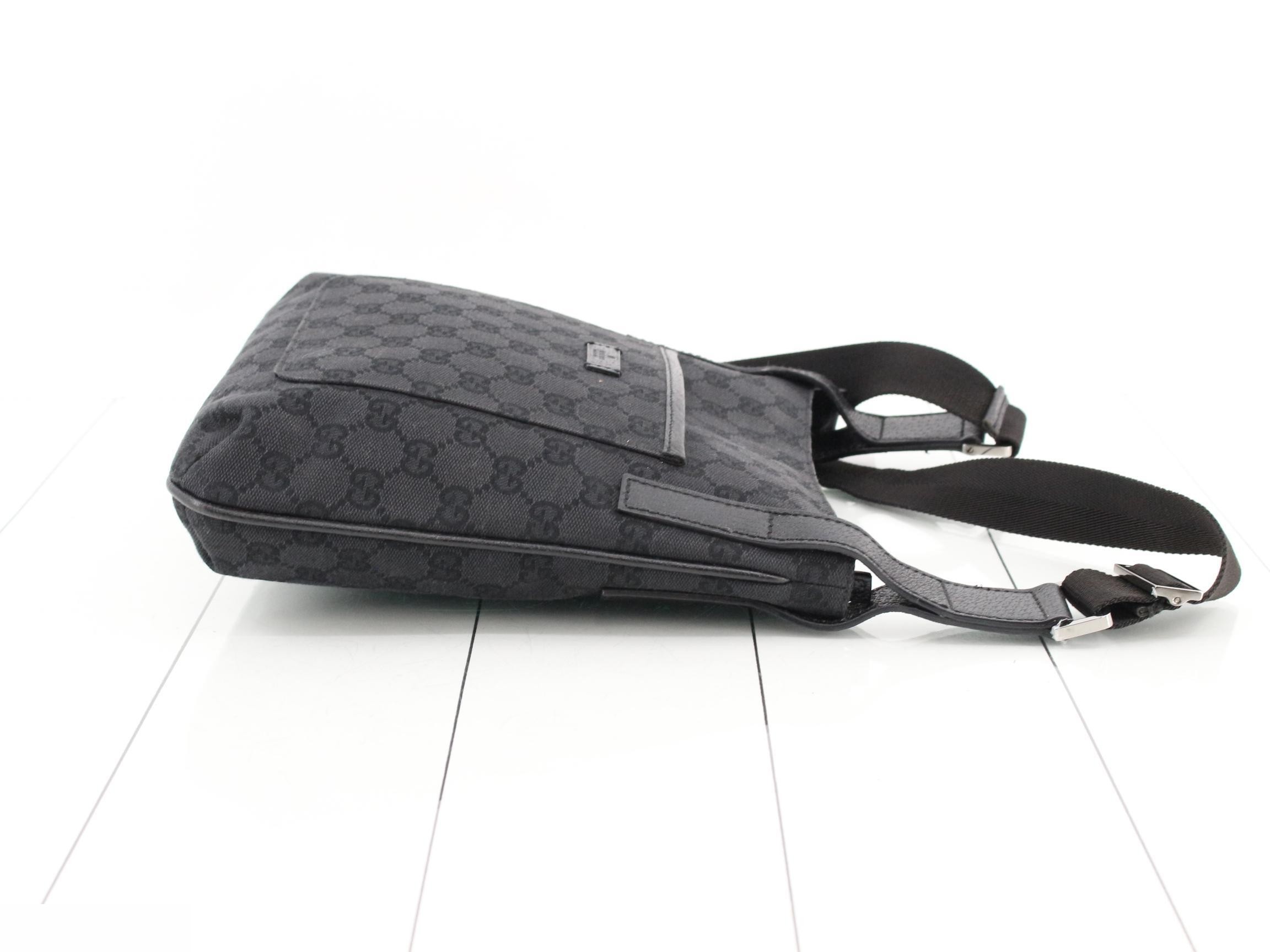 GG Canvas (Bag) - Shoulder Bag — view 3