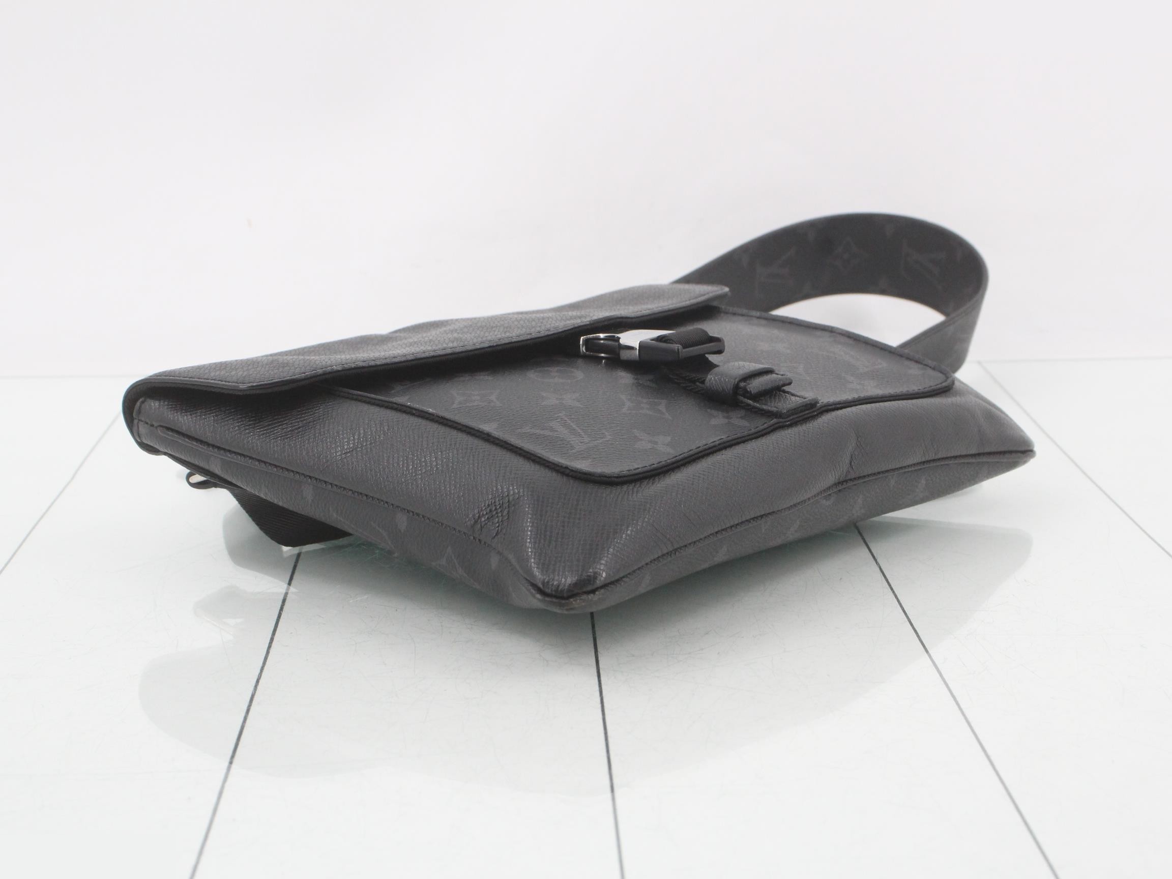 Taigarama Flap Messenger Noir Messenger — view 5