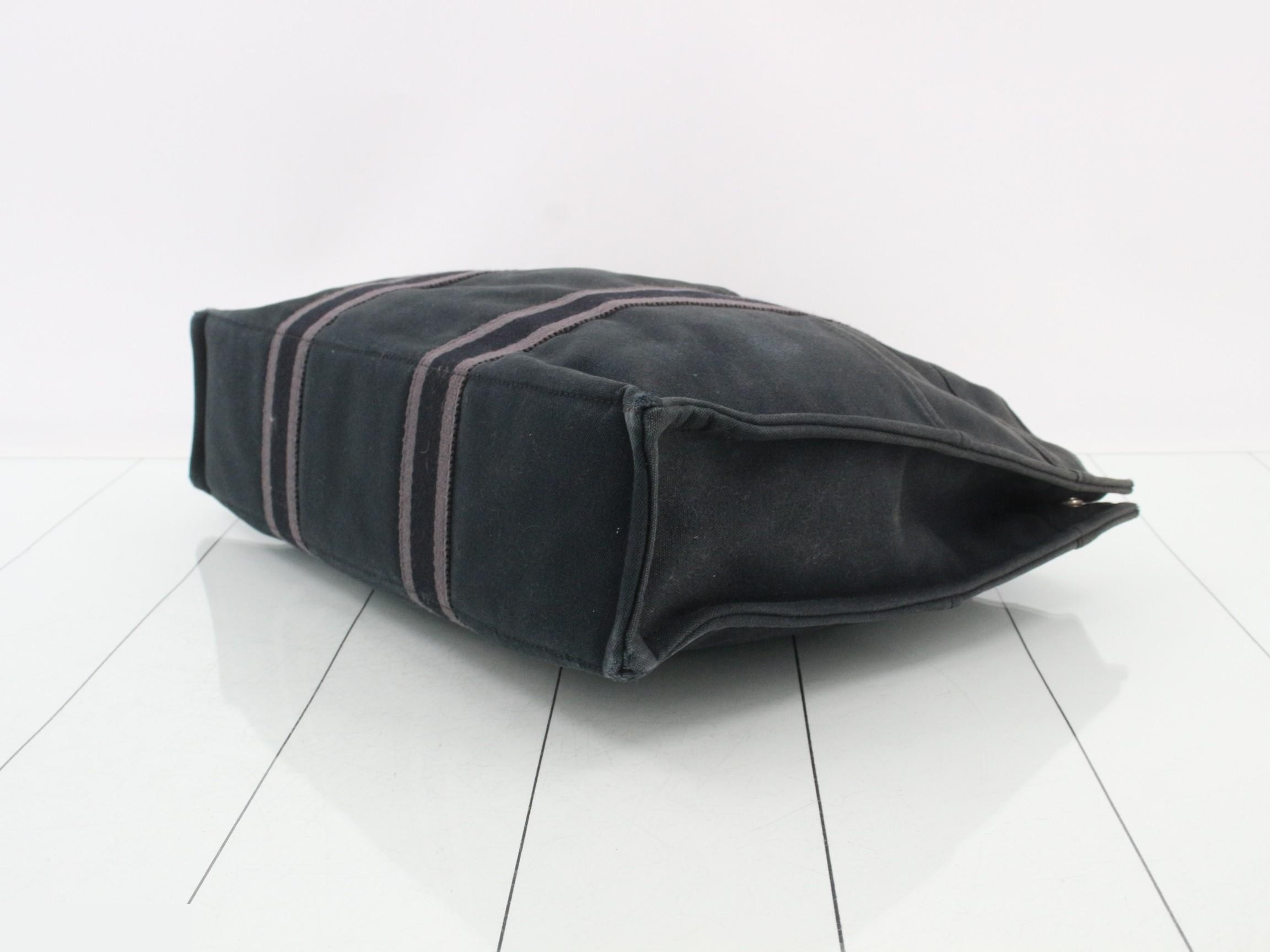 Fooltout MM Tote Bag — view 6
