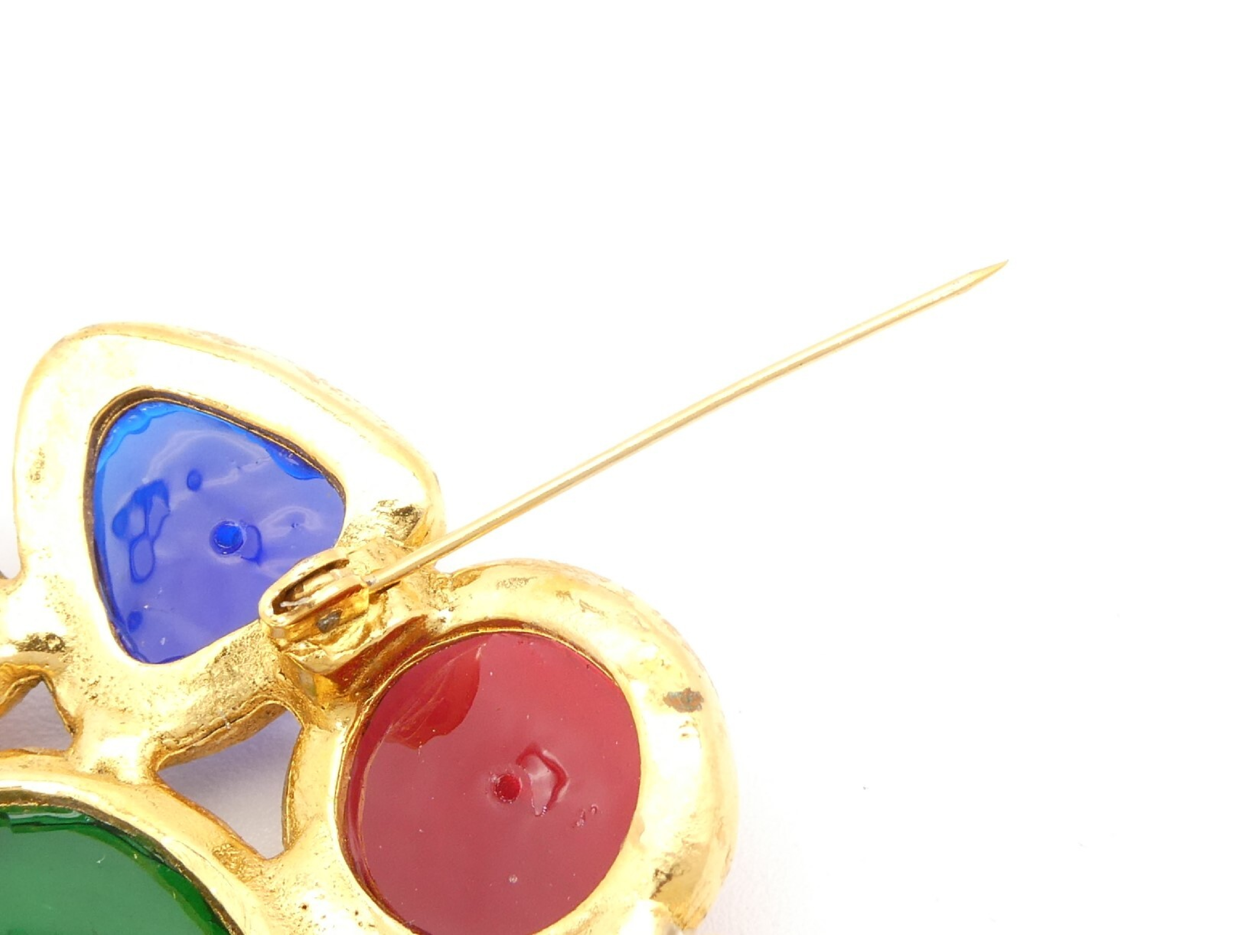 Gold Brooch — view 4