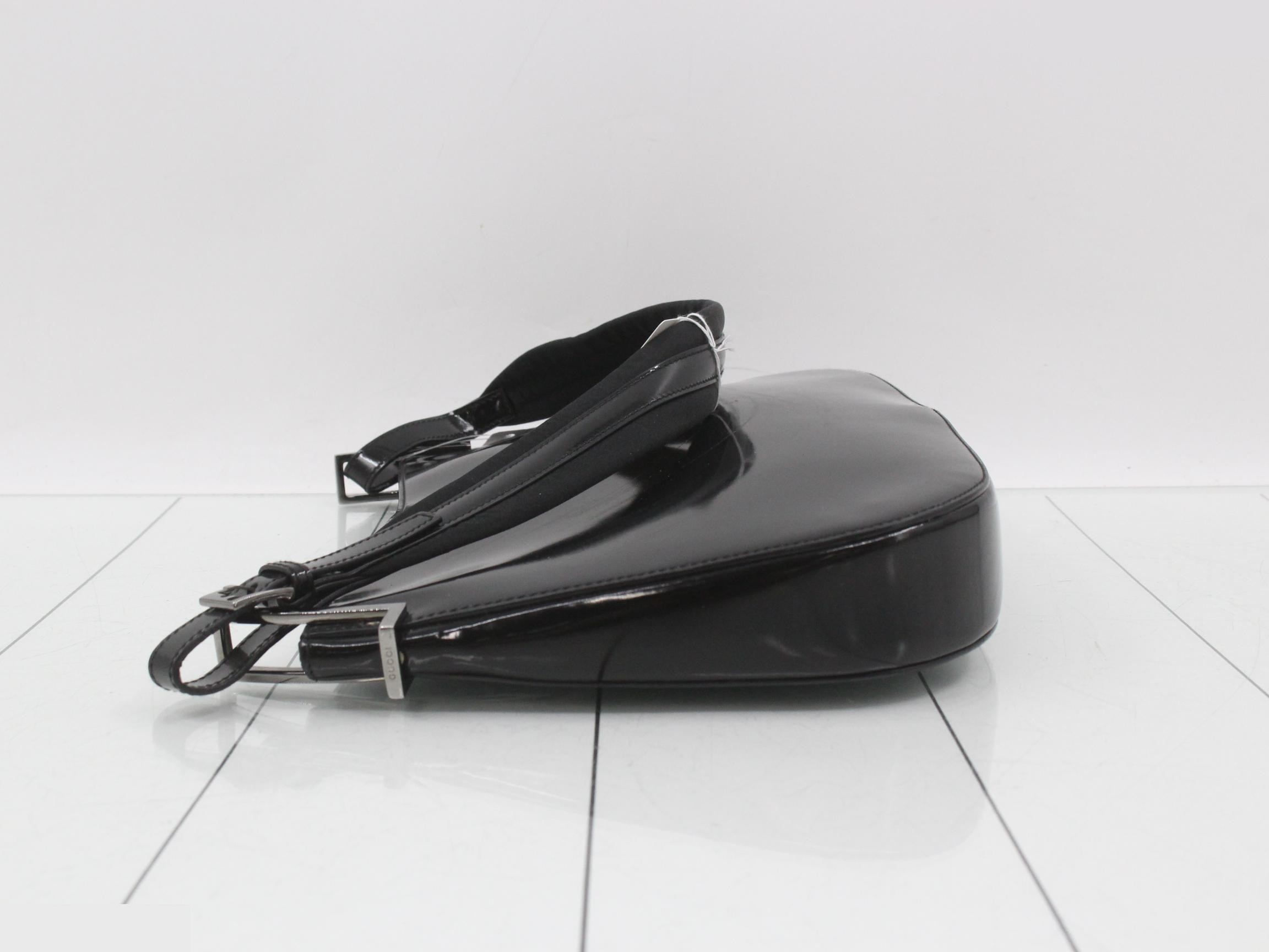 handbag — view 4