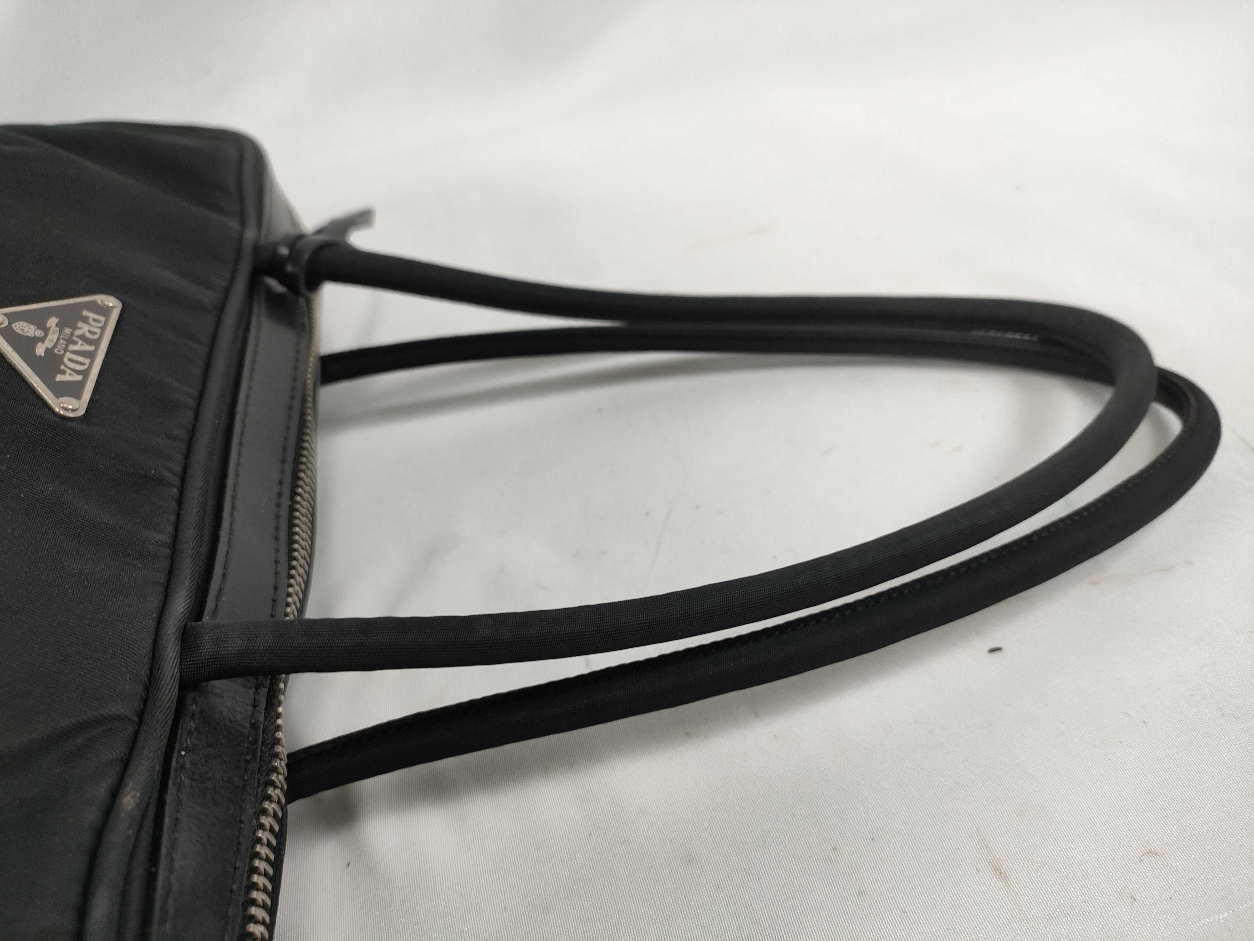nylon leather handbag, black, serial number, padlock, key. — view 3
