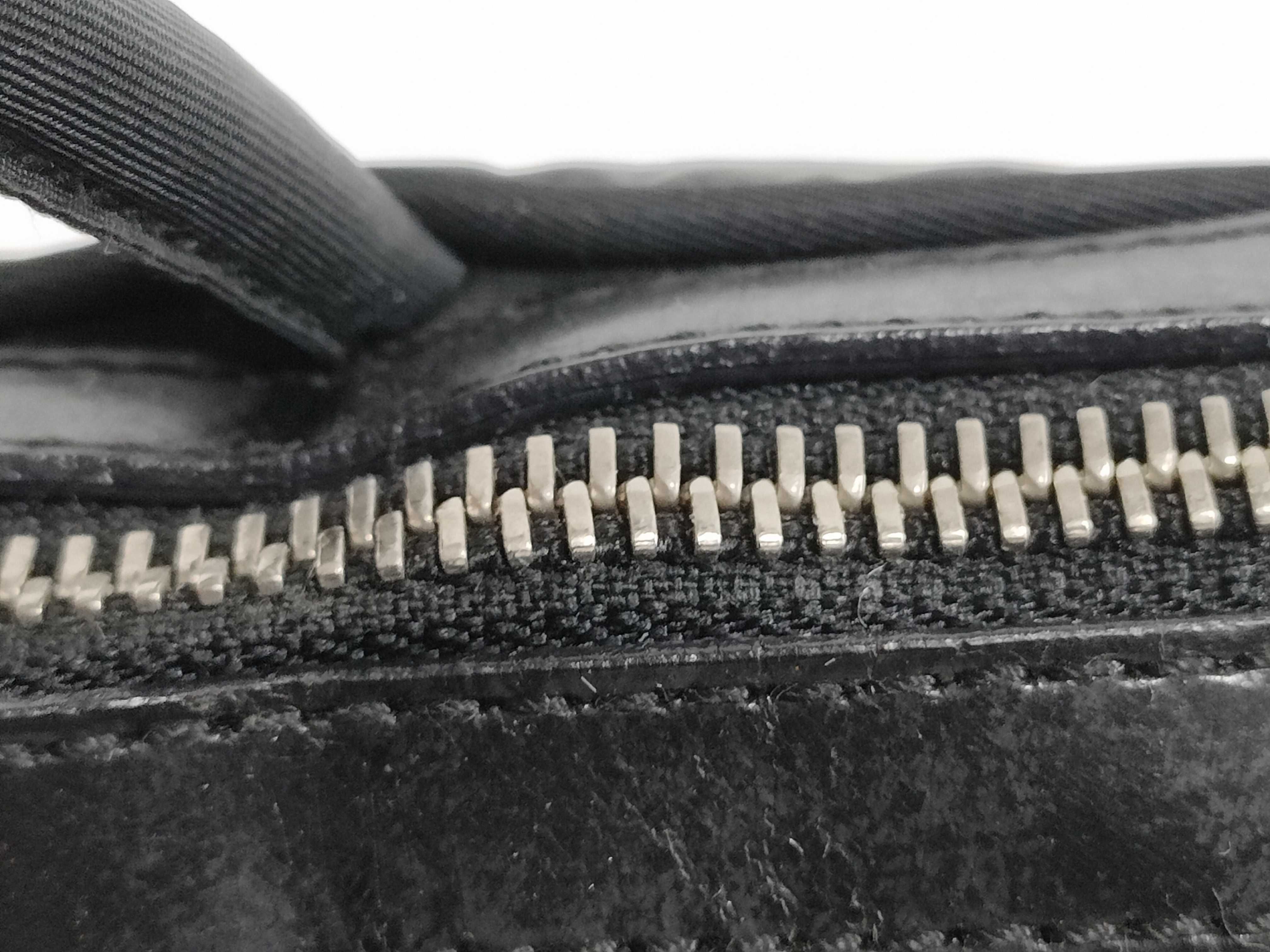 nylon leather handbag, black, serial number, padlock, key. — view 6
