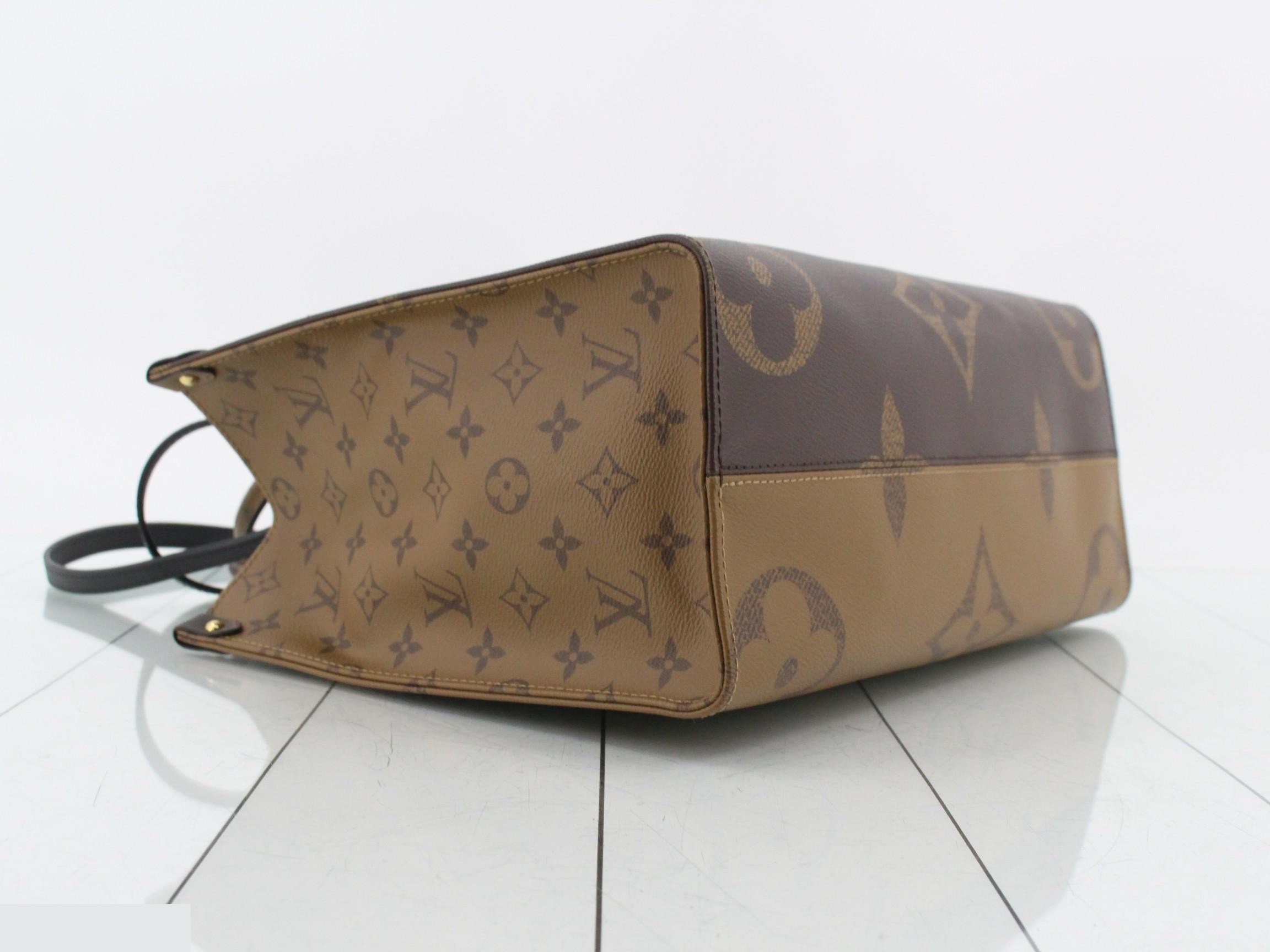 Monogram Reverse OnTheGo MM IC — view 5