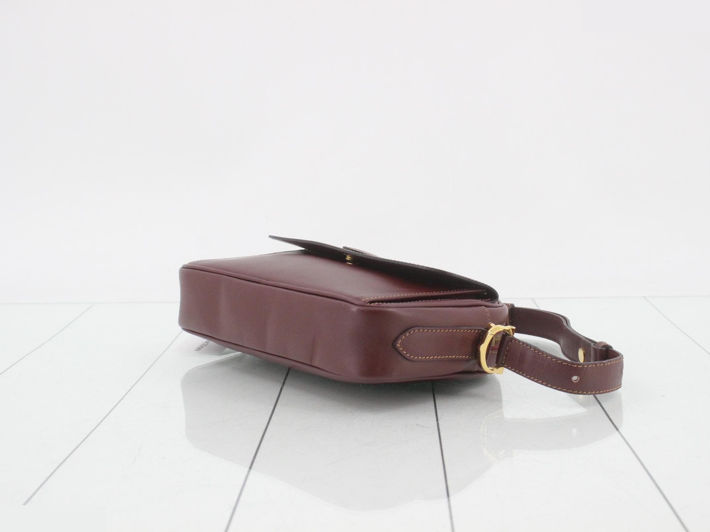 Must Line (Bag) - Shoulder Bag — view 6