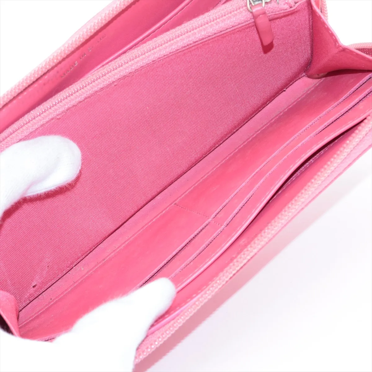 Coco Mark Caviar Skin Round Zip Wallet, Pink, Silver Hardware, 22034882 — view 6