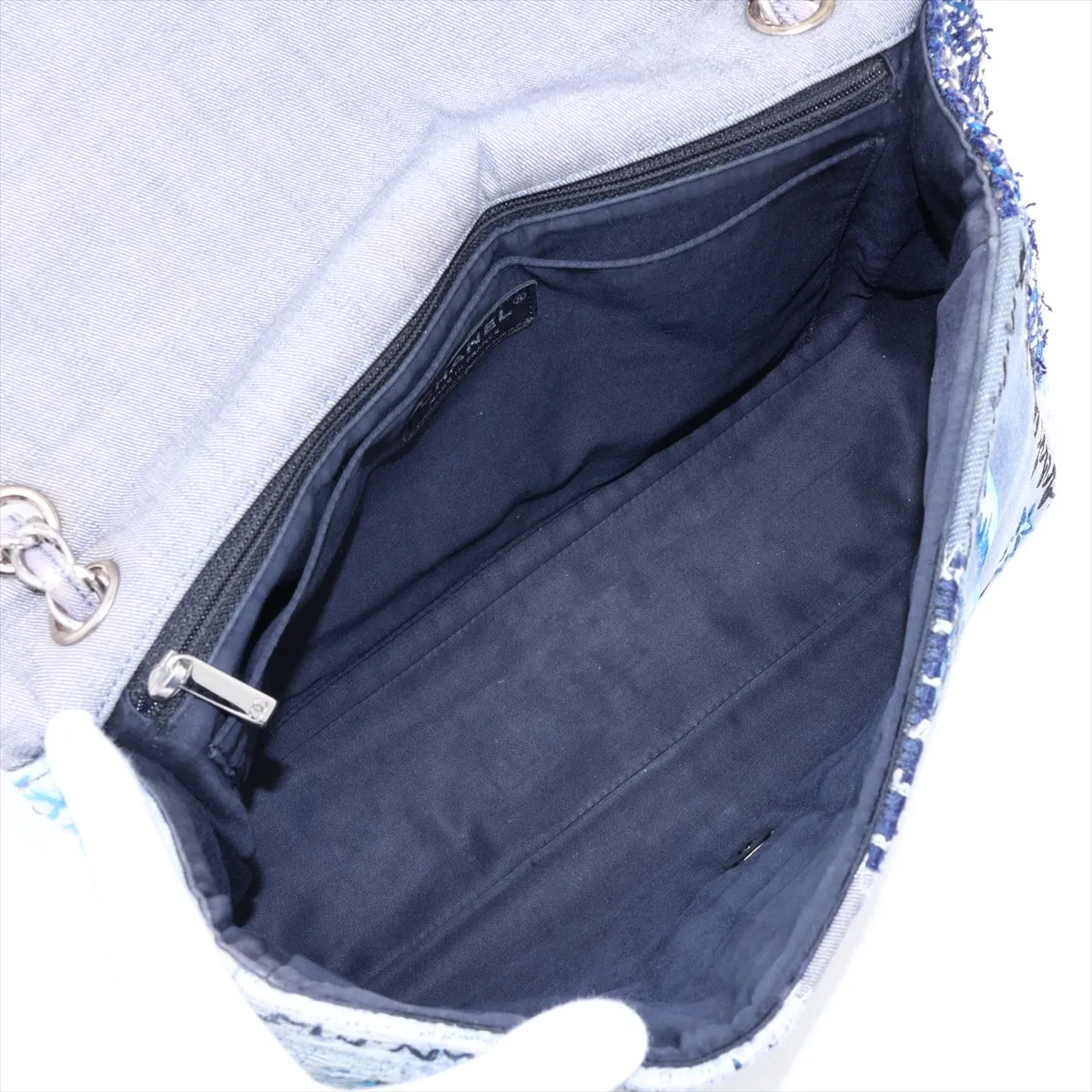[Individually packaged] Chanel Patchwork Denim Single Flap Double Chain Bag, Blue, Silver Hardware, 20893363 — view 7