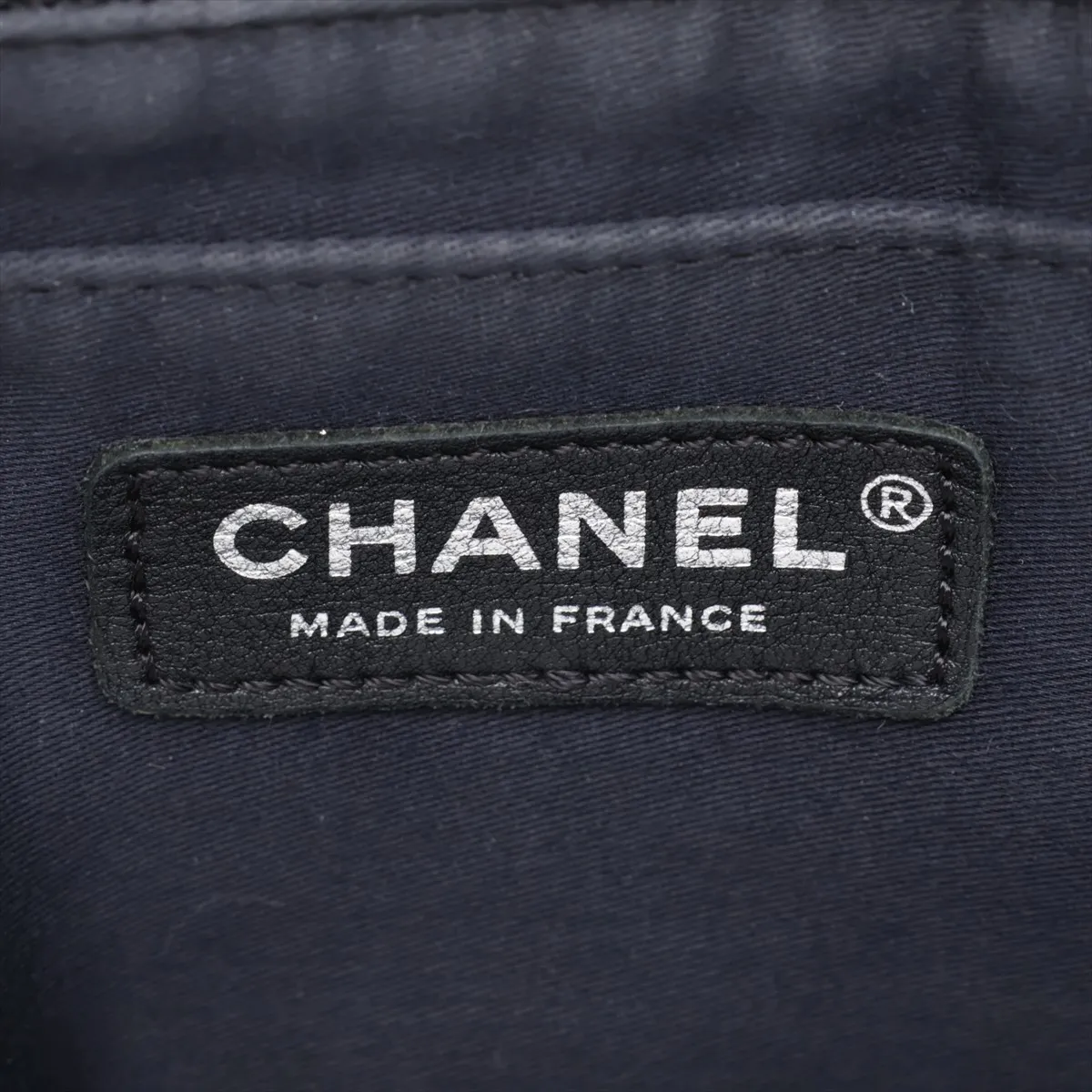 [Individually packaged] Chanel Patchwork Denim Single Flap Double Chain Bag, Blue, Silver Hardware, 20893363 — view 10