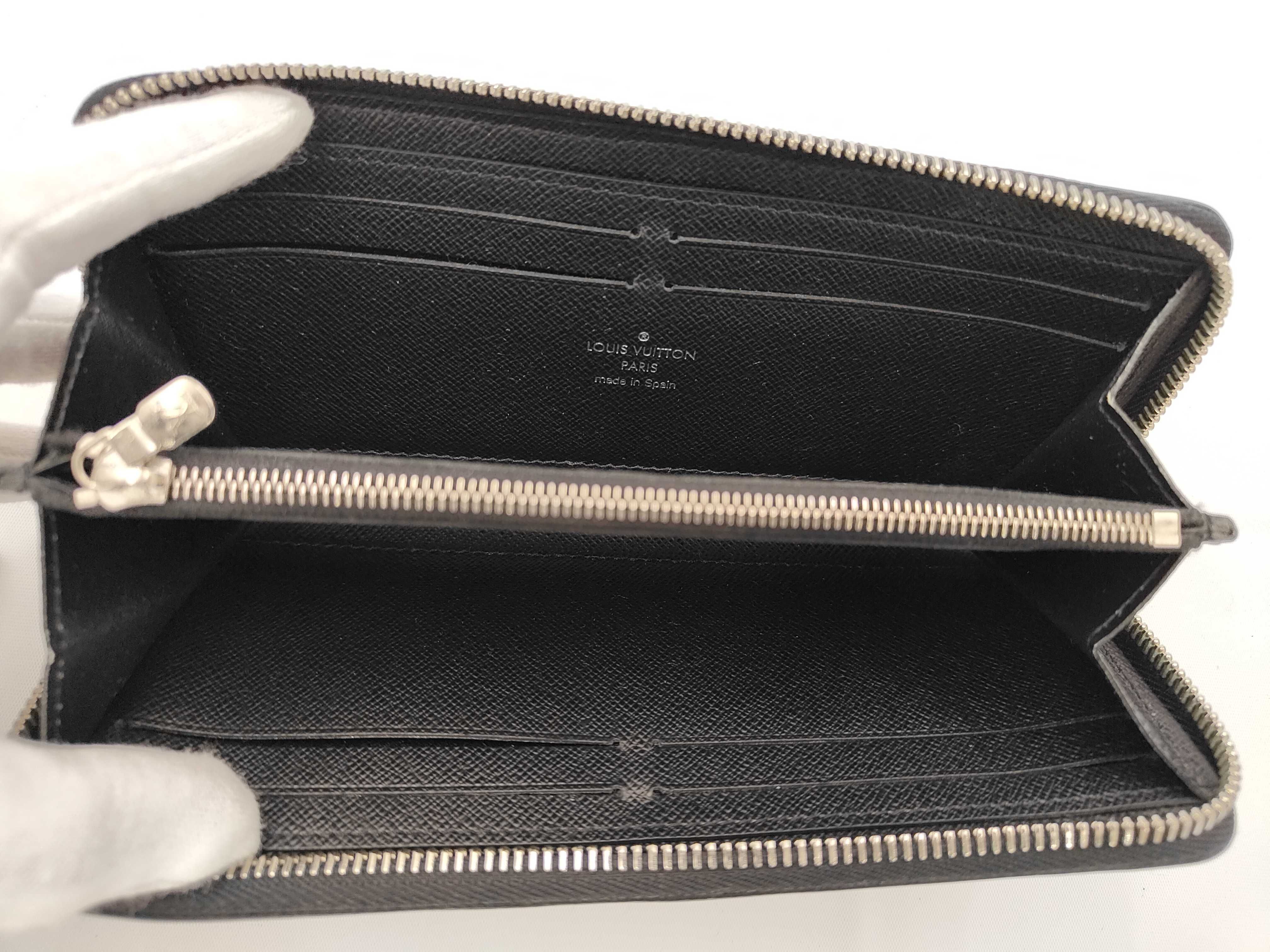 Epi Black Leather Zippy Wallet — view 5