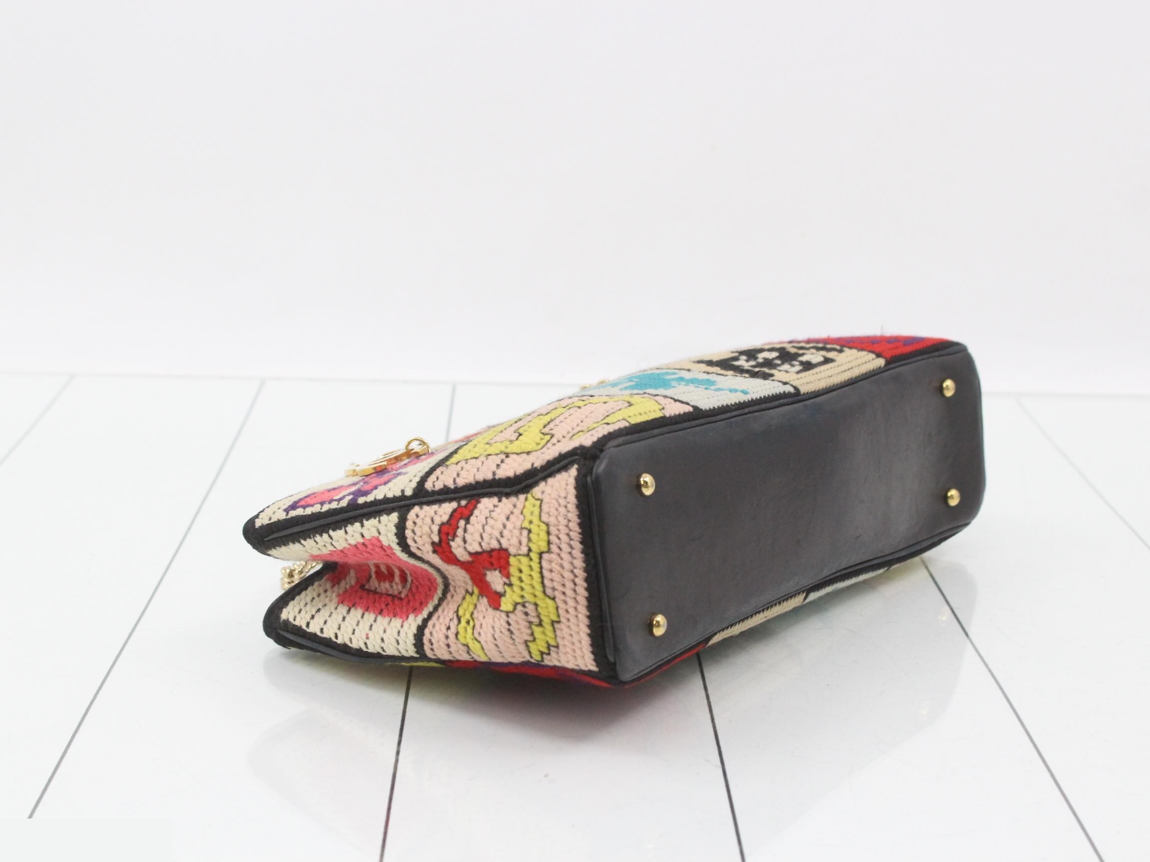 Icon Series (Bags) - Shoulder Bag — view 5