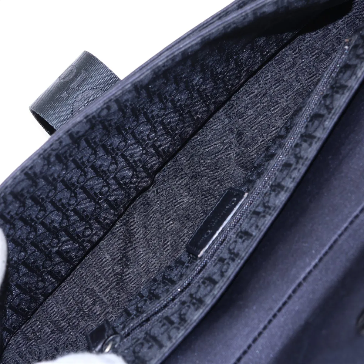 Hardcore Canvas Shoulder Bag, Navy — view 7