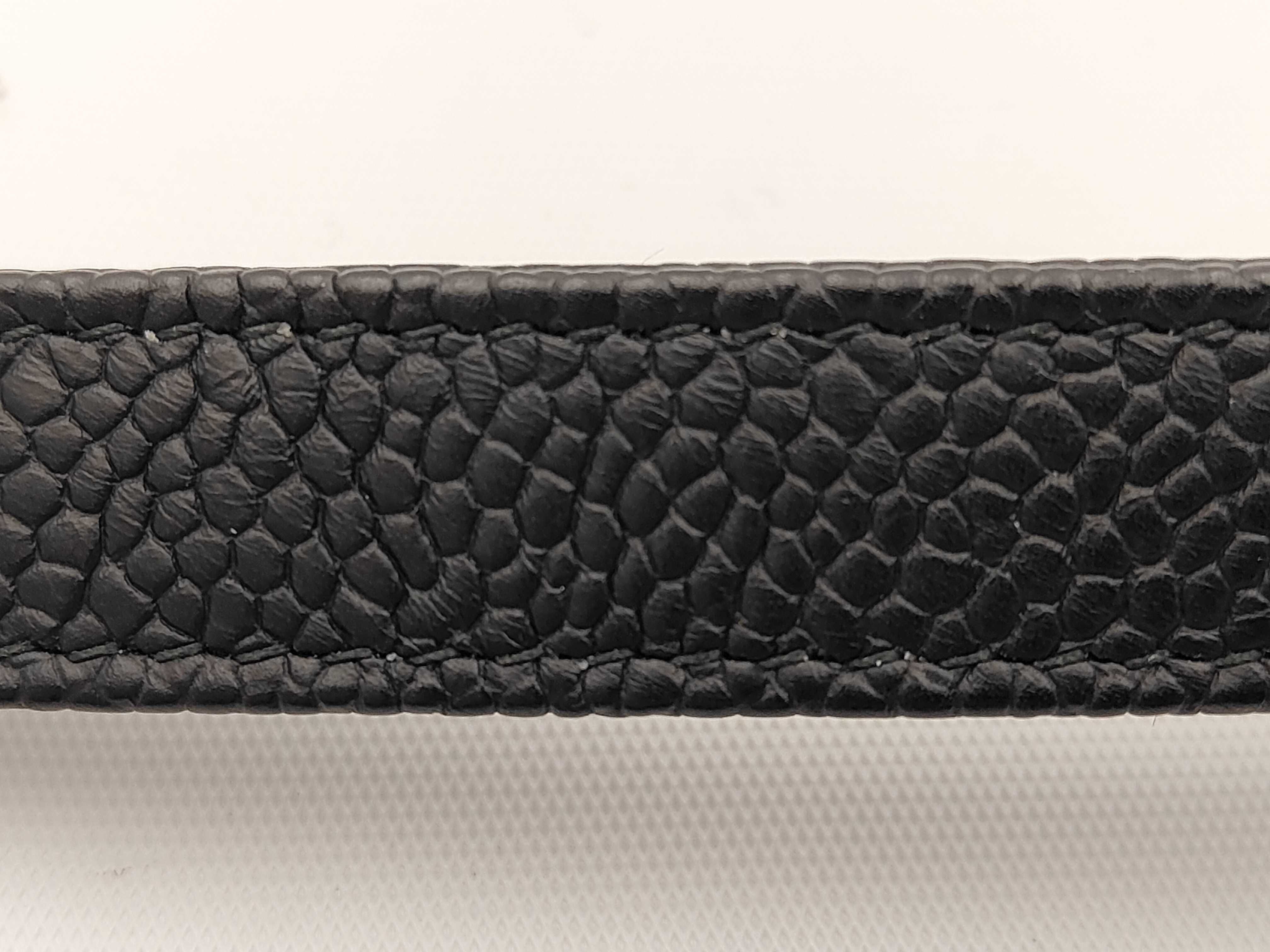 Half Coco Caviar Skin Matelassé Shoulder Bag (with original seal, serial number in the 25s) — view 4