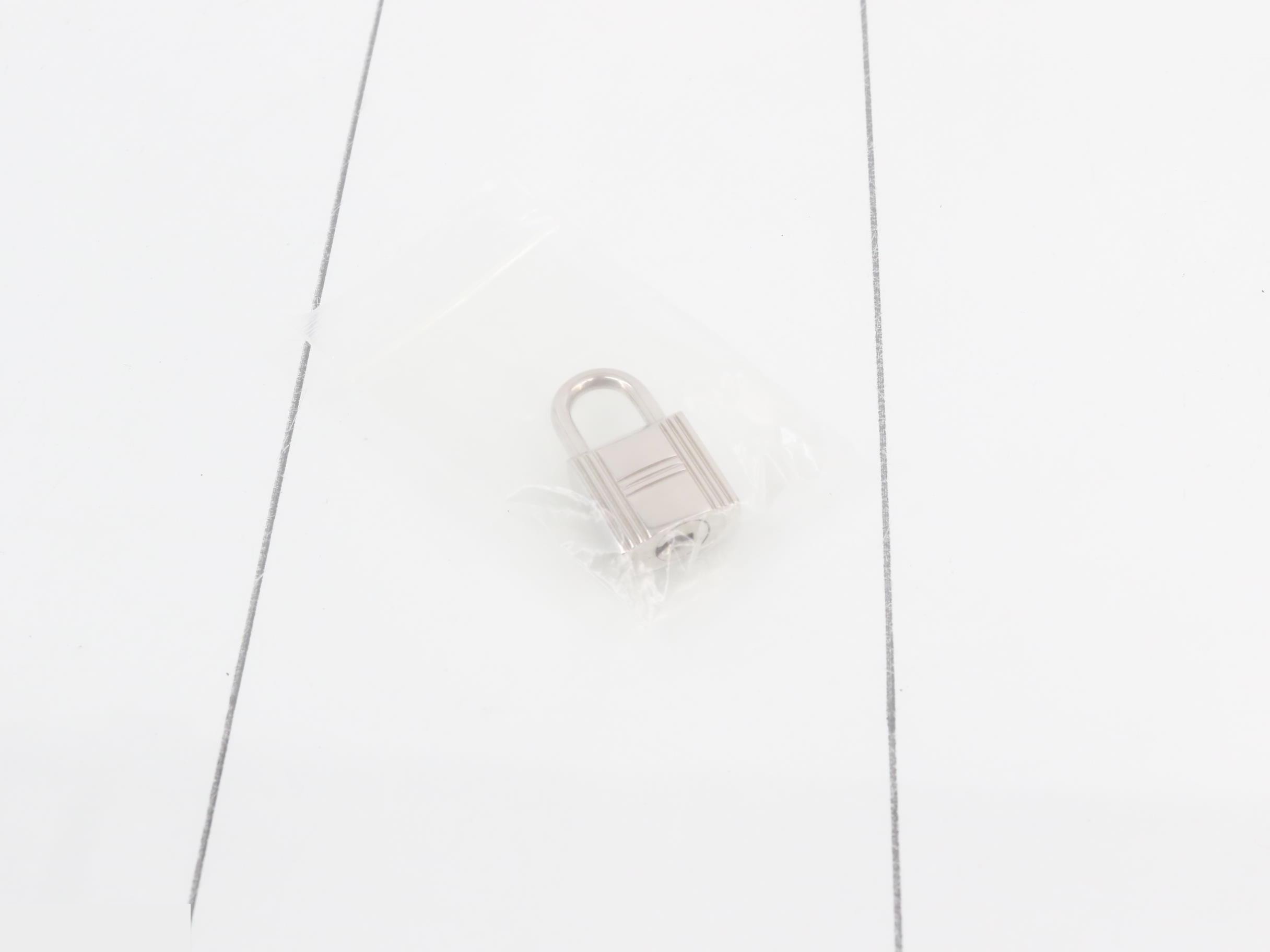 Birkin 30, L stamp, beige, silver hardware, handbag — view 8