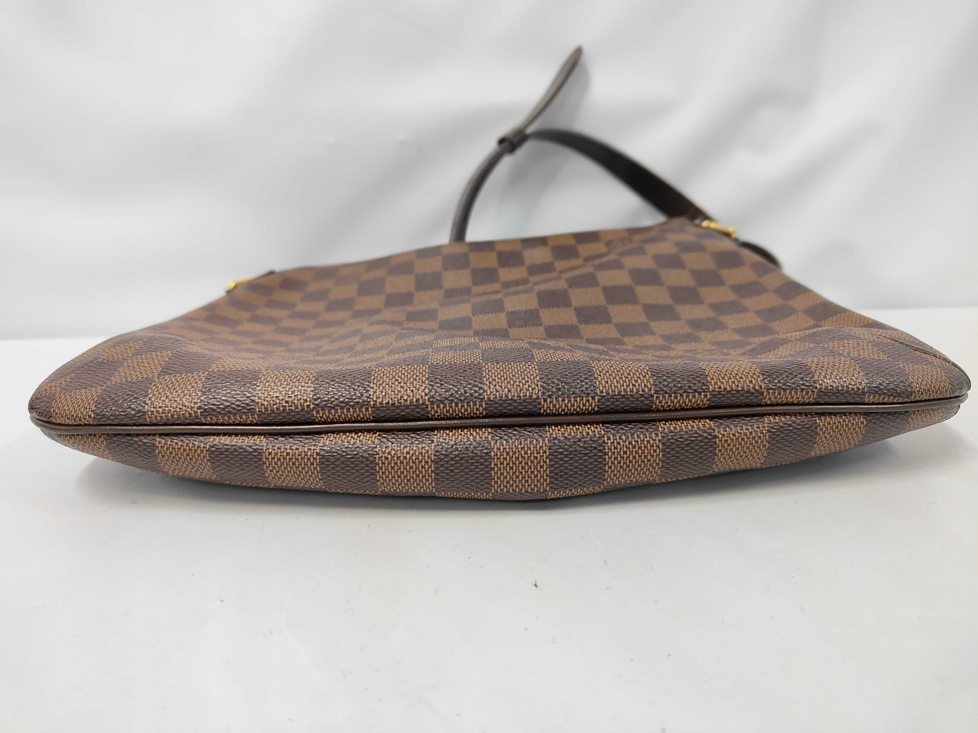 Damier Bloomsbury PM Shoulder Bag — view 3