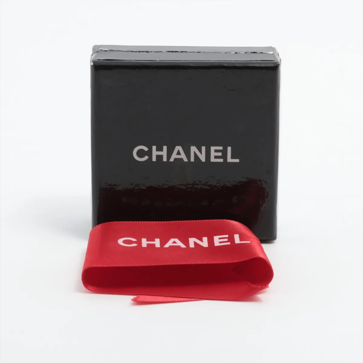 31 RUE CAMBON 1131 Brooch, GP Gold. Shows — view 5
