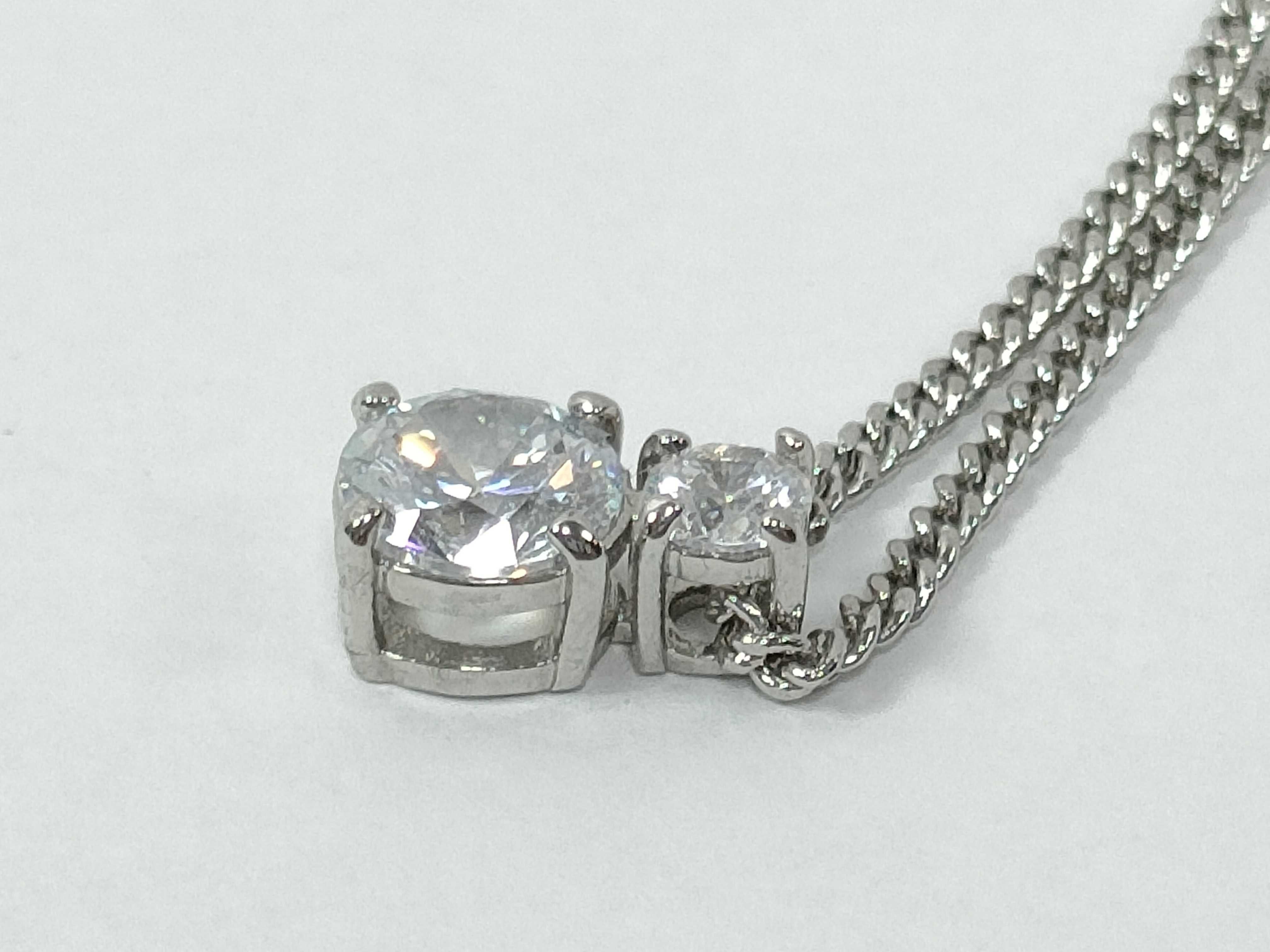Necklace — view 2