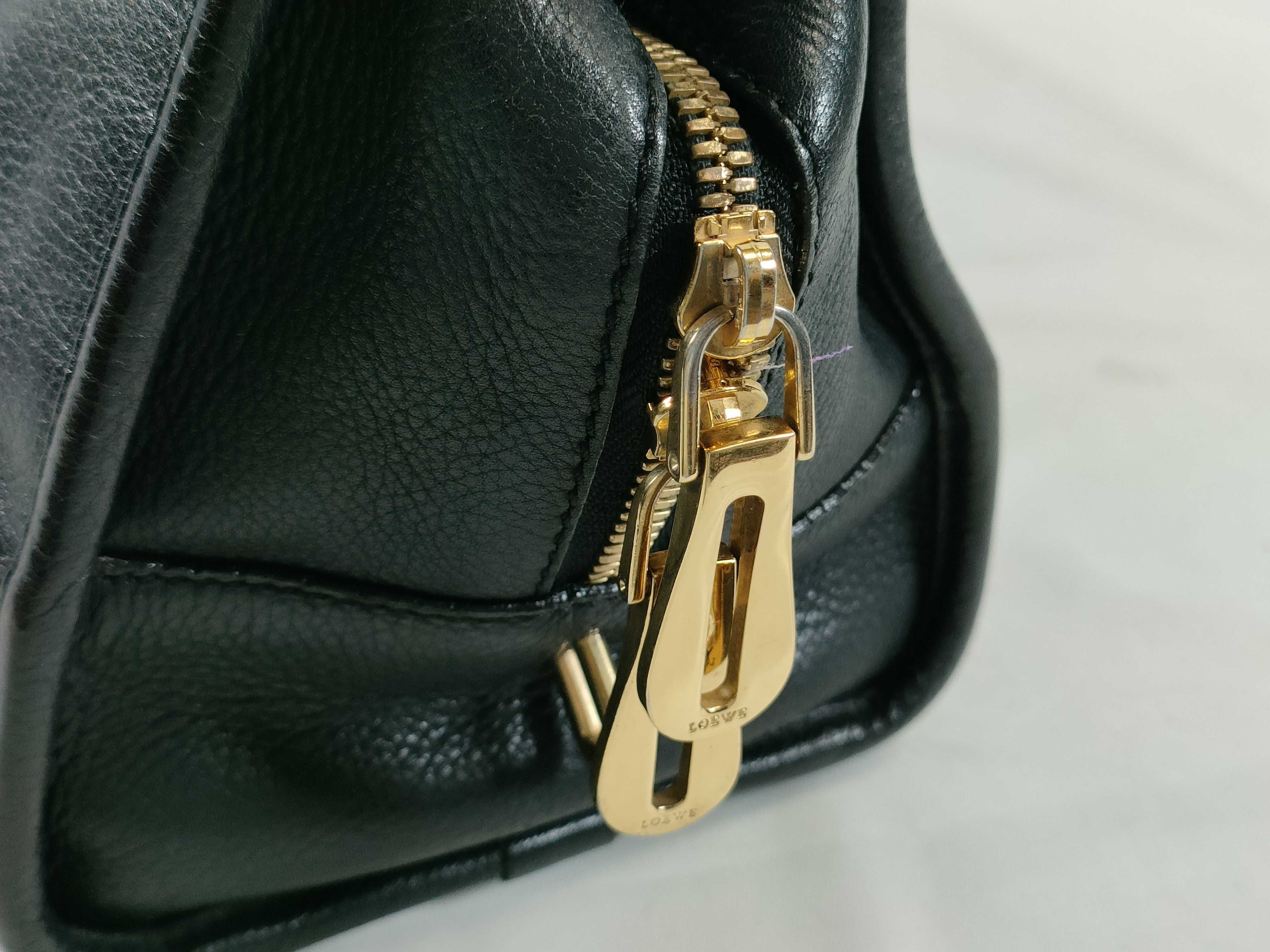 Amazona 28 Leather Handbag, Black — view 8