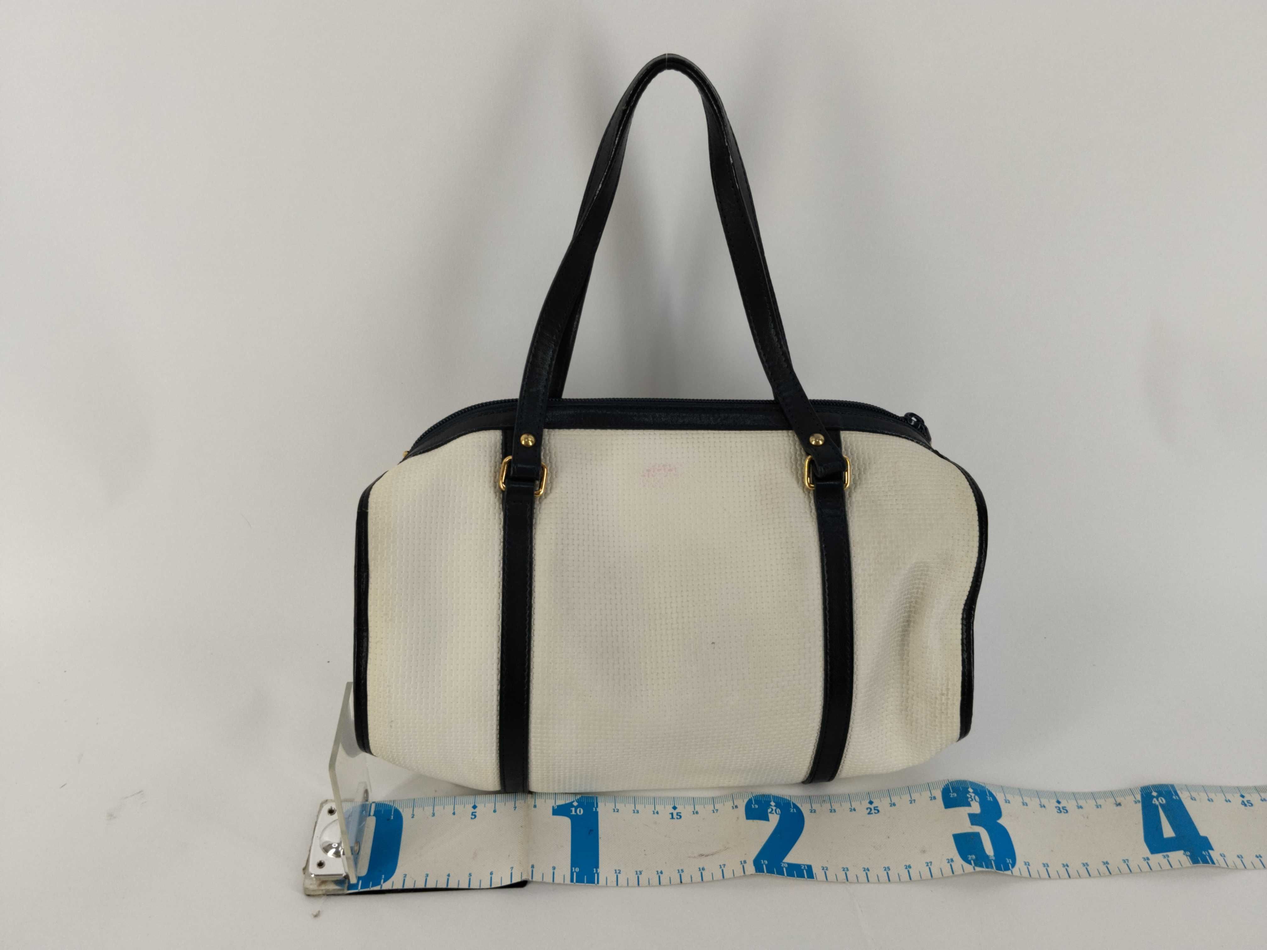 handbag — view 2