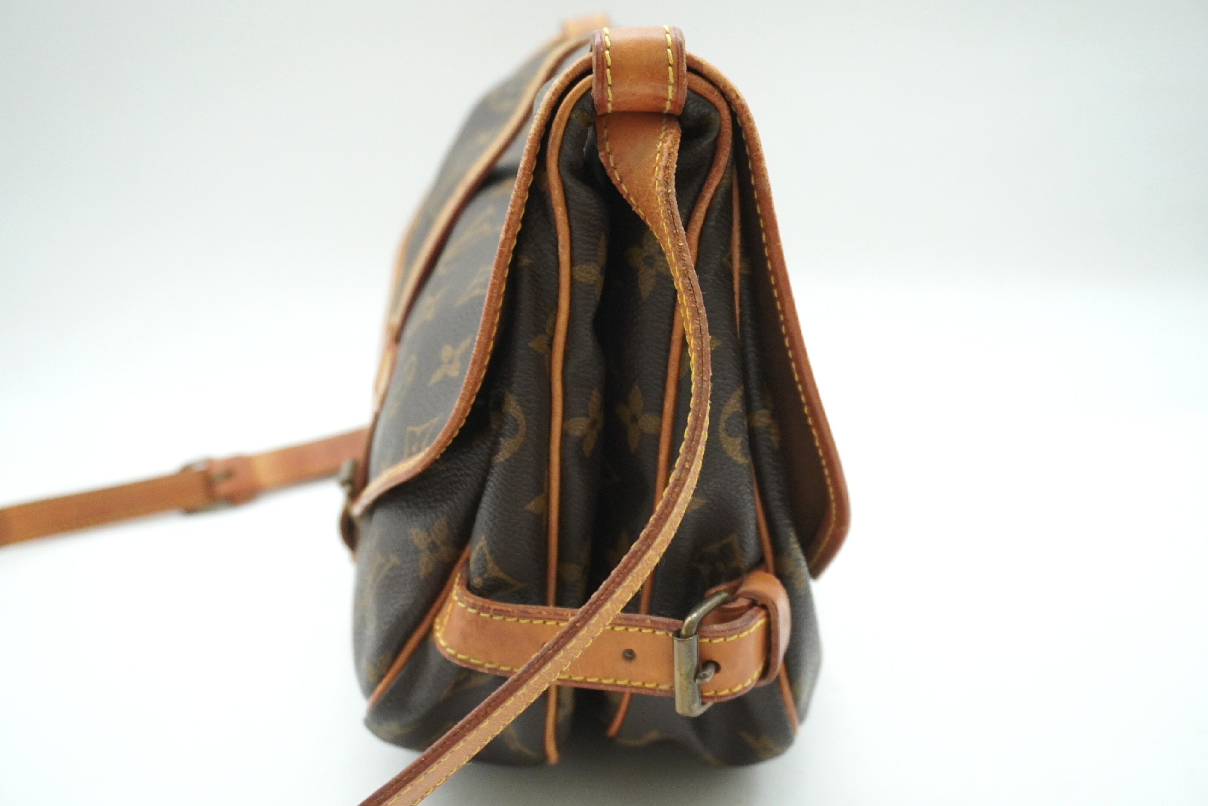 Monogram Saumur 30 M42256 Shoulder Bag — view 3