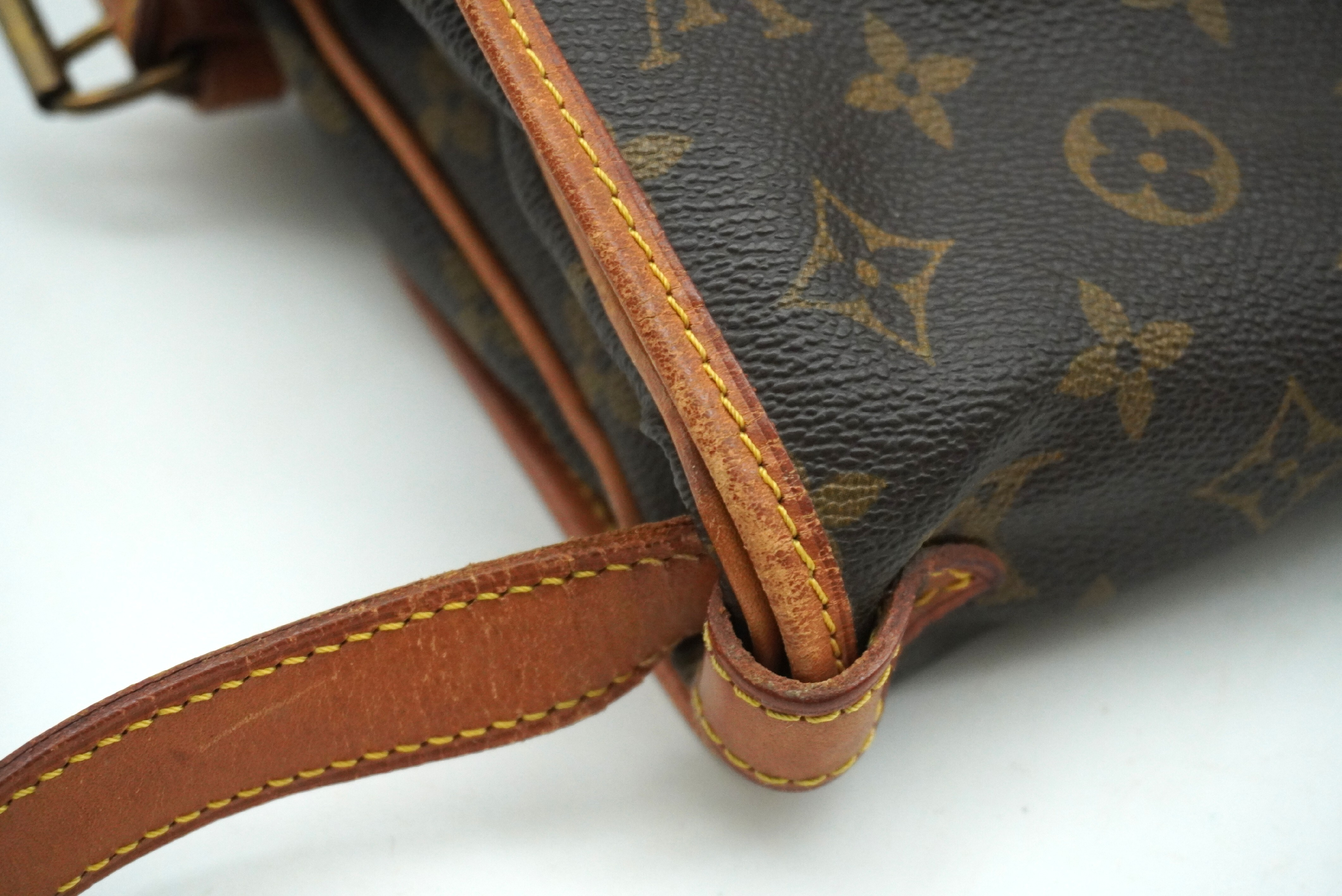 Monogram Saumur 30 M42256 Shoulder Bag — view 8