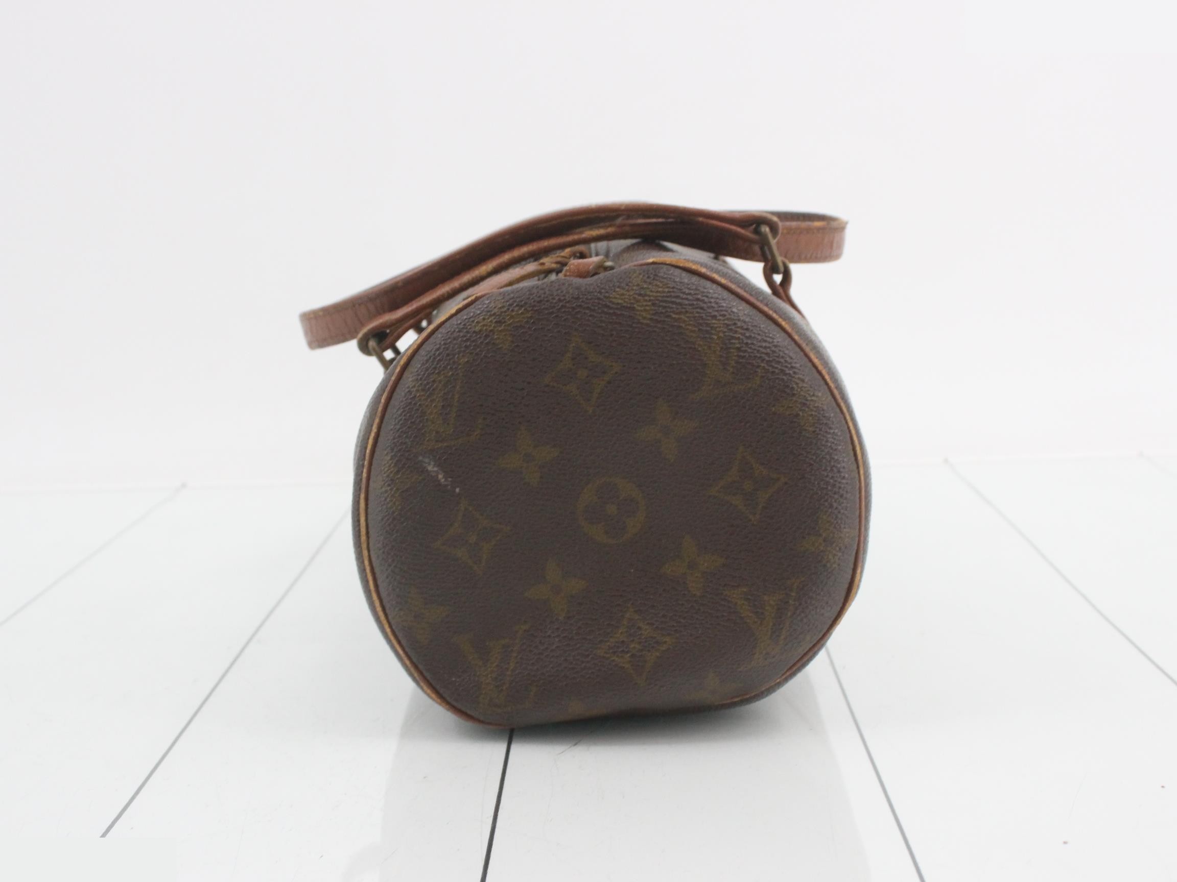 Papillon (older model) — view 4